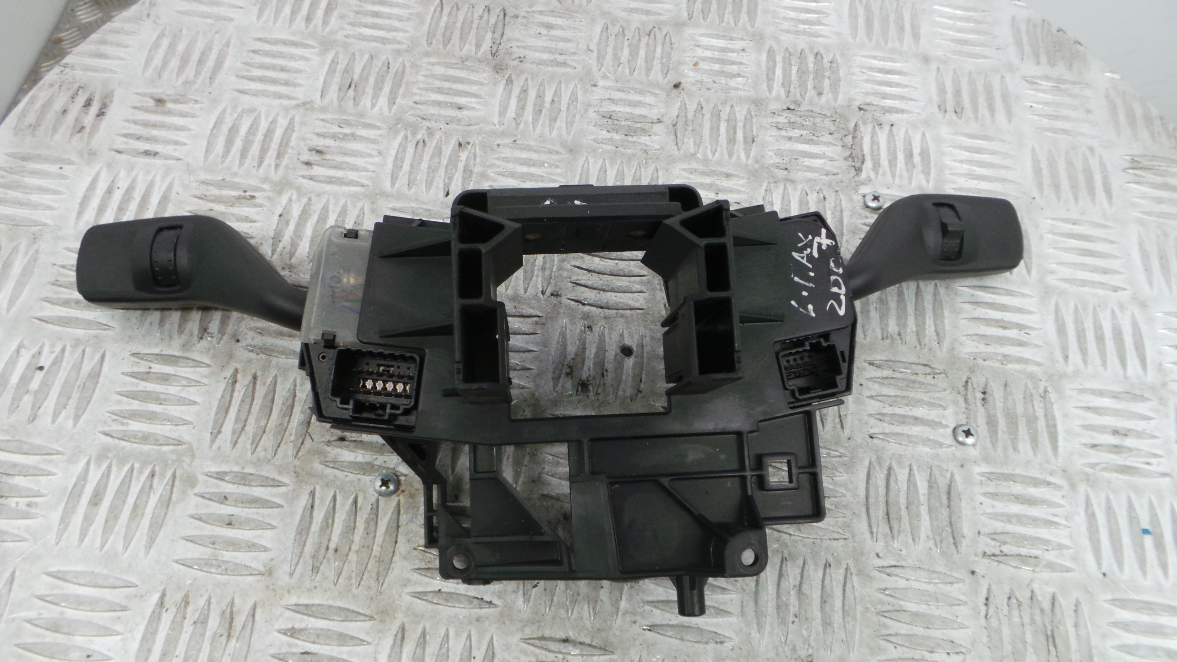 Manete / Comando dos Piscas 4M5T-13N064-FH - FORD C-MAX (DM2)-33643051