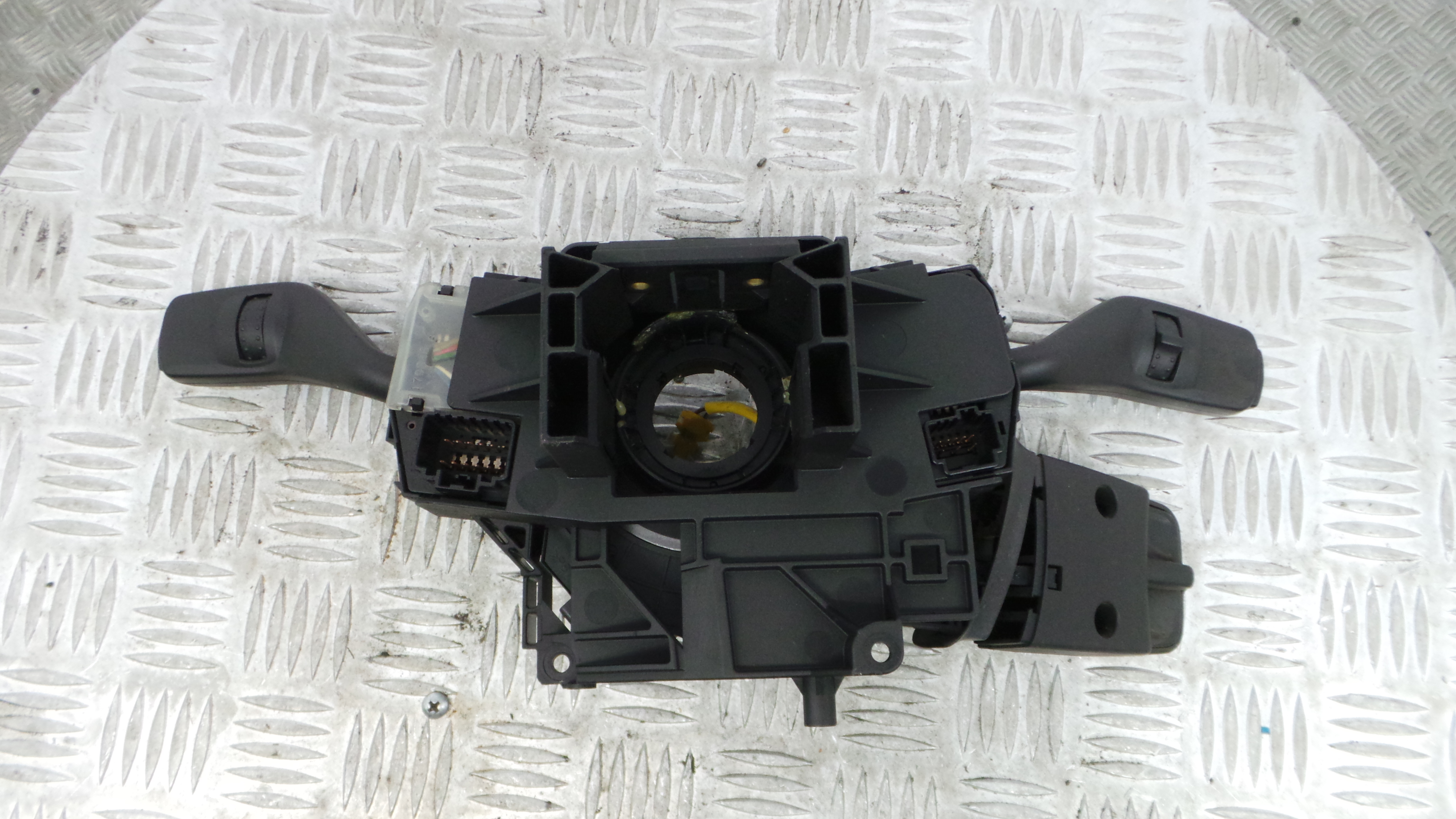 Fita de Airbags 4M5T-13N064-FH - FORD FOCUS II (DA_, HCP, DP)-33643054