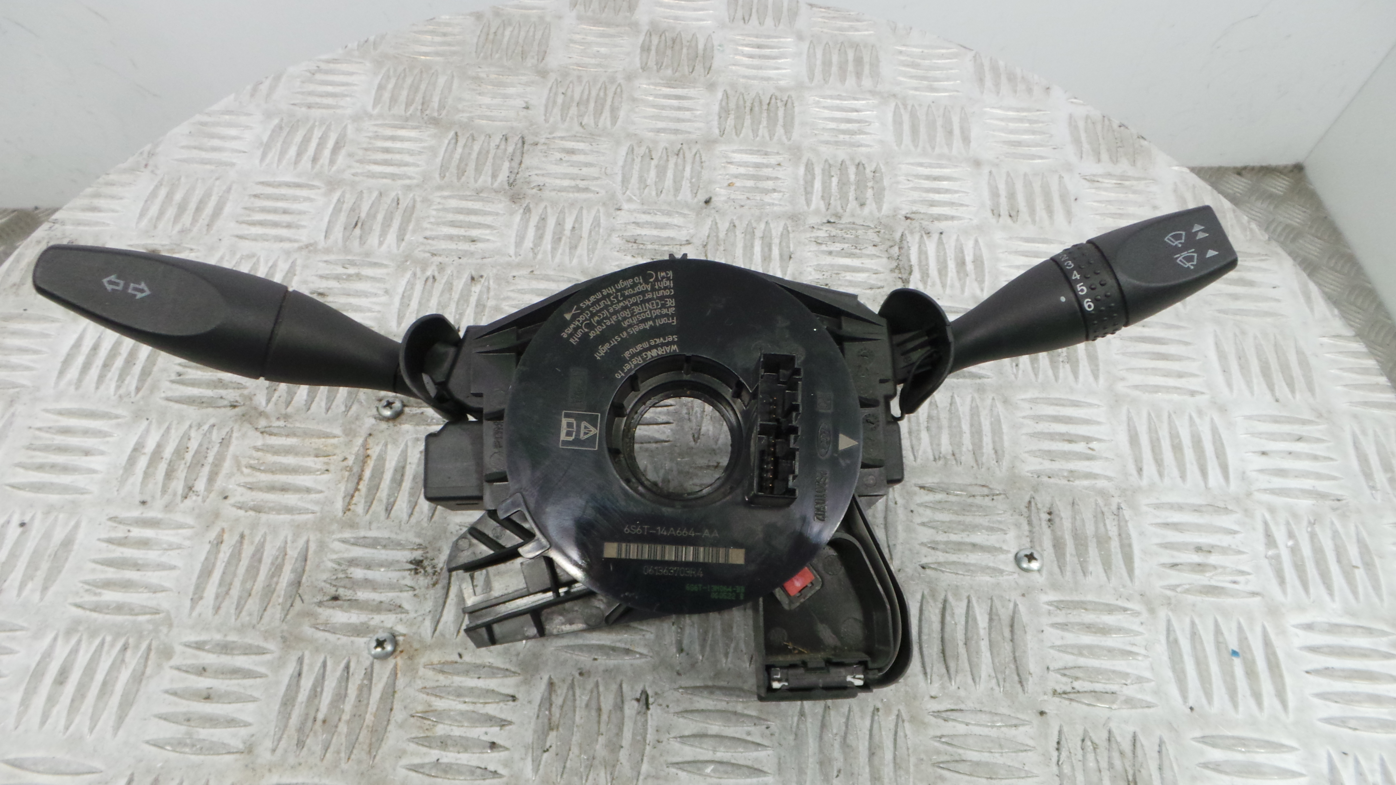 Fita de Airbags 6S6T-14A66A-AA - FORD FIESTA V (JH_, JD_)-33643069