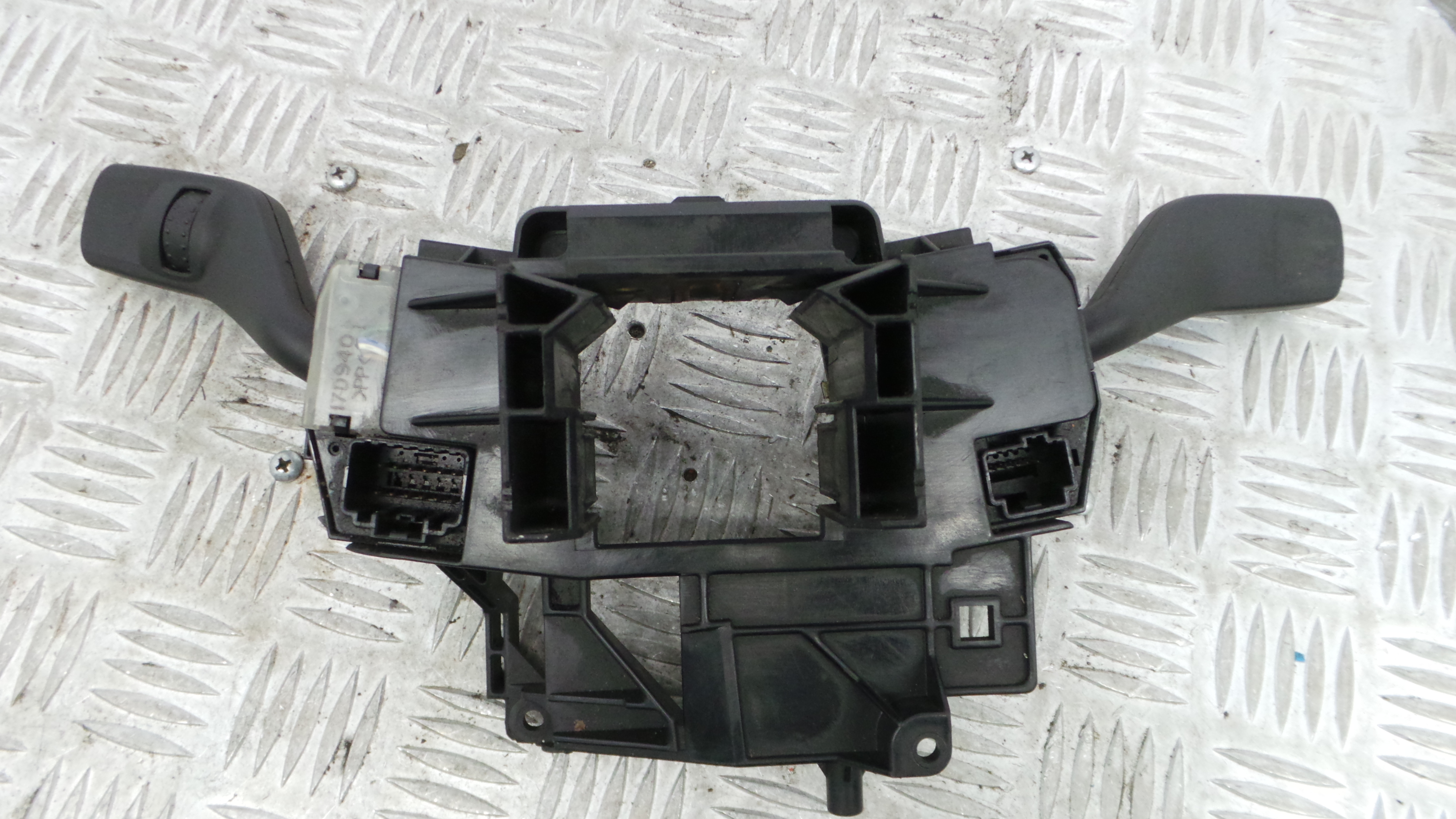 Manete / Comando dos Piscas 4M5T-13N064-EH - FORD FOCUS II (DA_, HCP, DP)-33643074