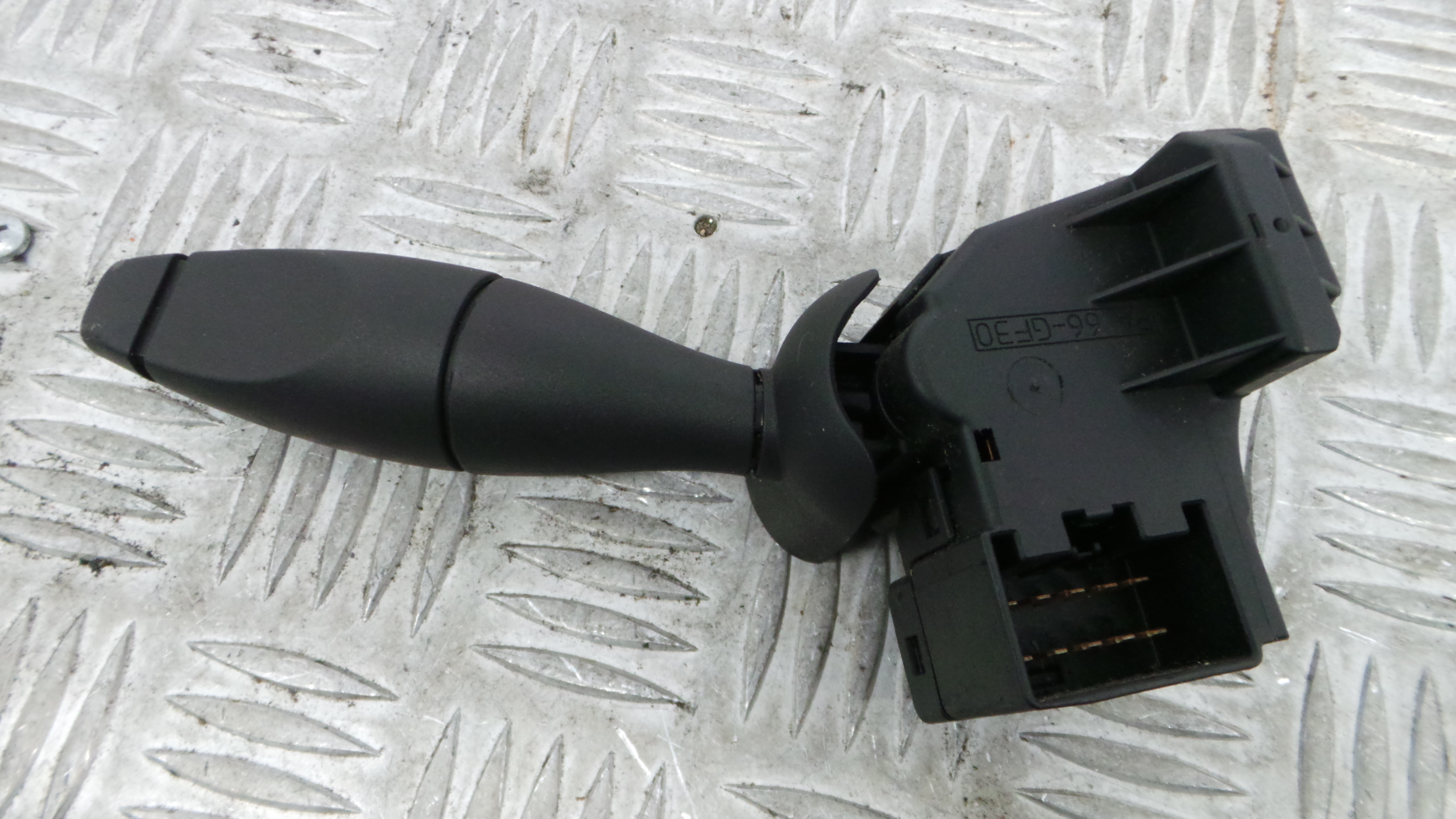 Comando de Limpa Para Brisas 98AG-17A553-CC - FORD FOCUS I (DAW, DBW)-33643218