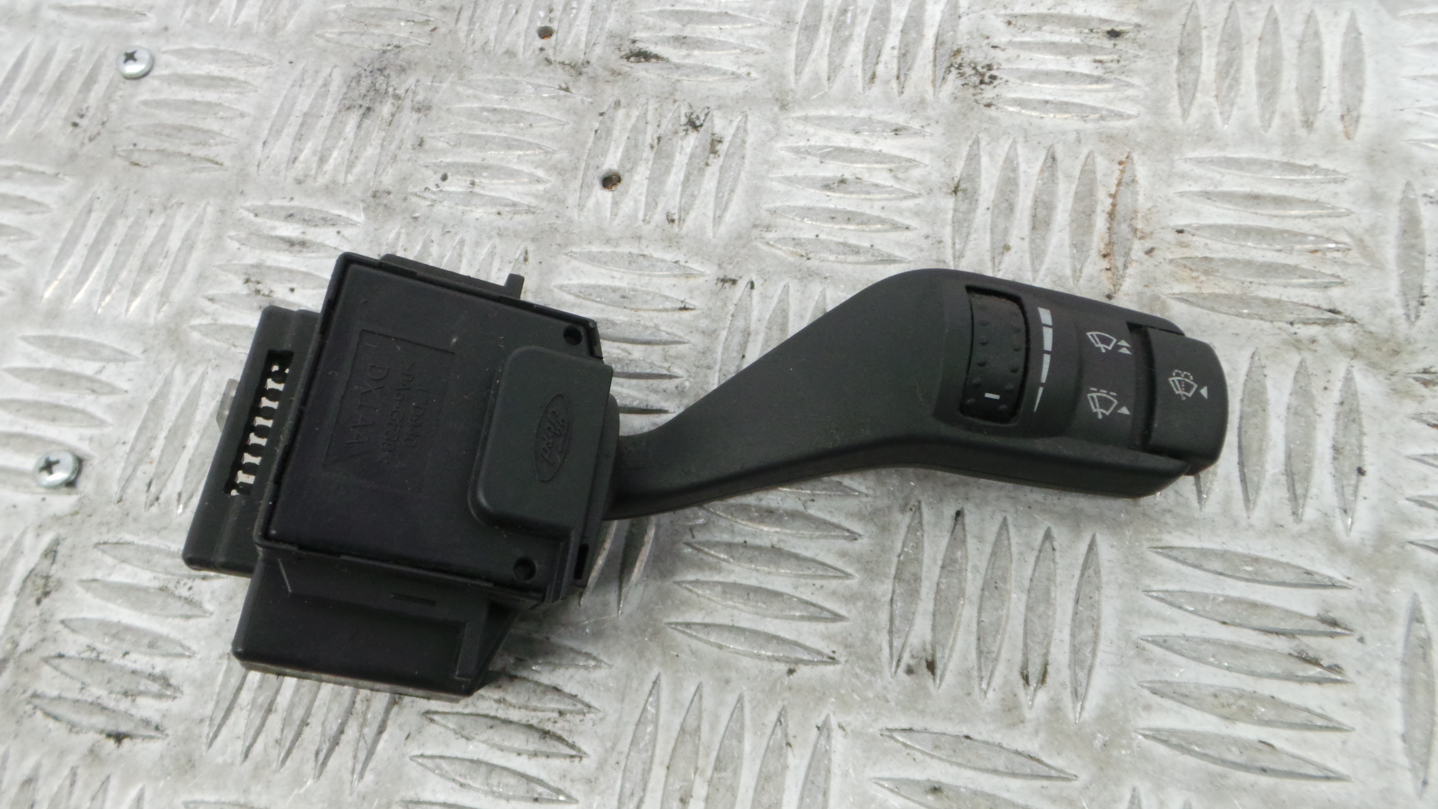 Comando de Limpa Para Brisas 4M5T-17A553-BD - FORD C-MAX (DM2)-33643227