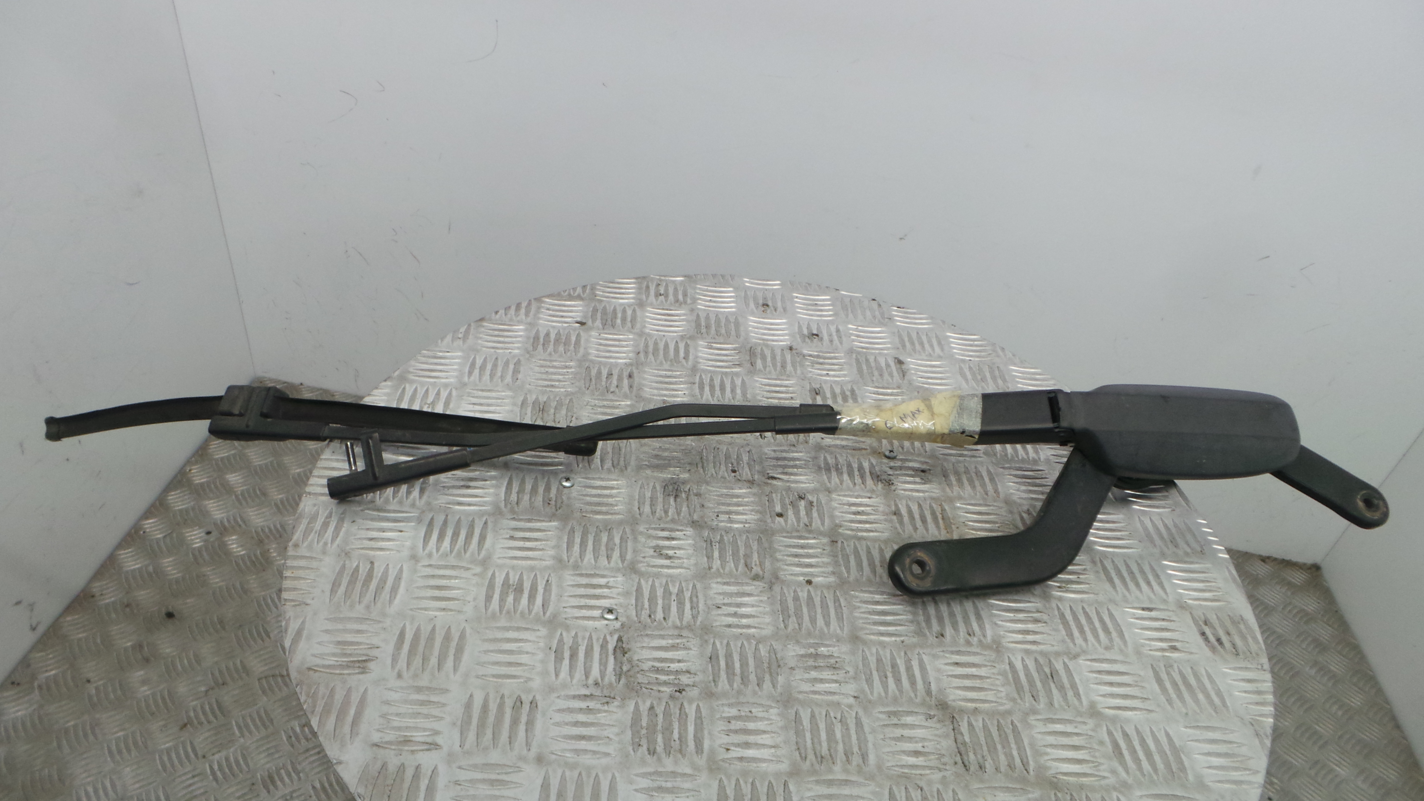 Braço Do Limpa-vidros 3M51-17526-AB - FORD C-MAX (DM2)-33643290 Braço Do Limpa-vidros 3M51-17526-AB - FORD C-MAX (DM2)-33643290