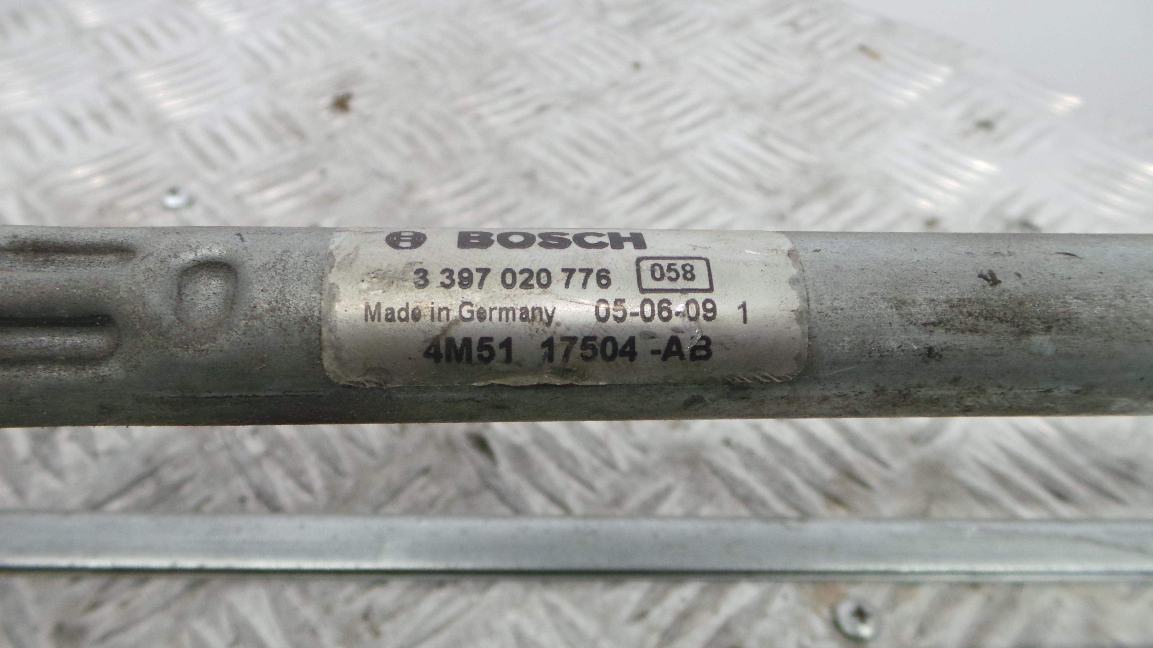 Motor Limpa Vidros Frente 4M51-17508-AA - FORD FOCUS II (DA_, HCP, DP)-33643580