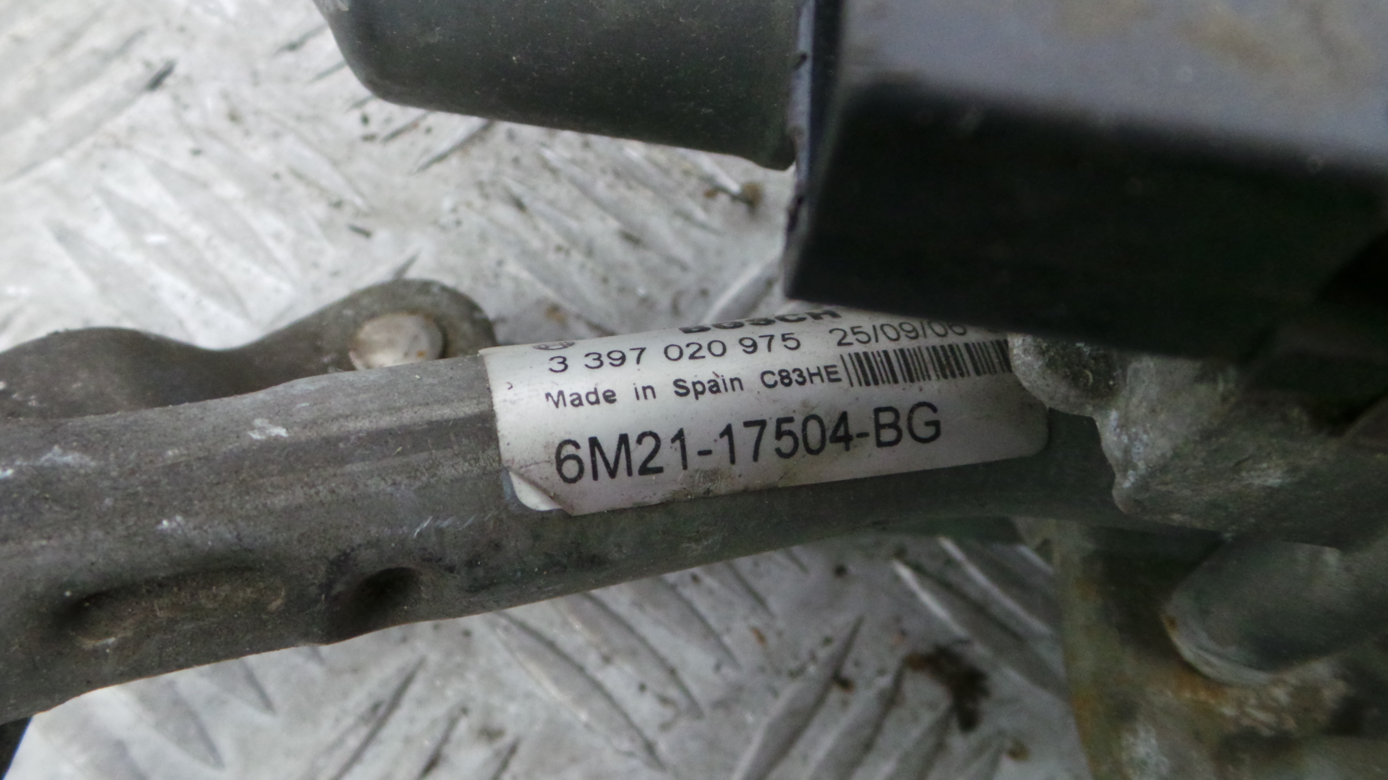 Motor Limpa Vidros Frente  6M21-17504-BG - FORD S-MAX (WA6)-33643641