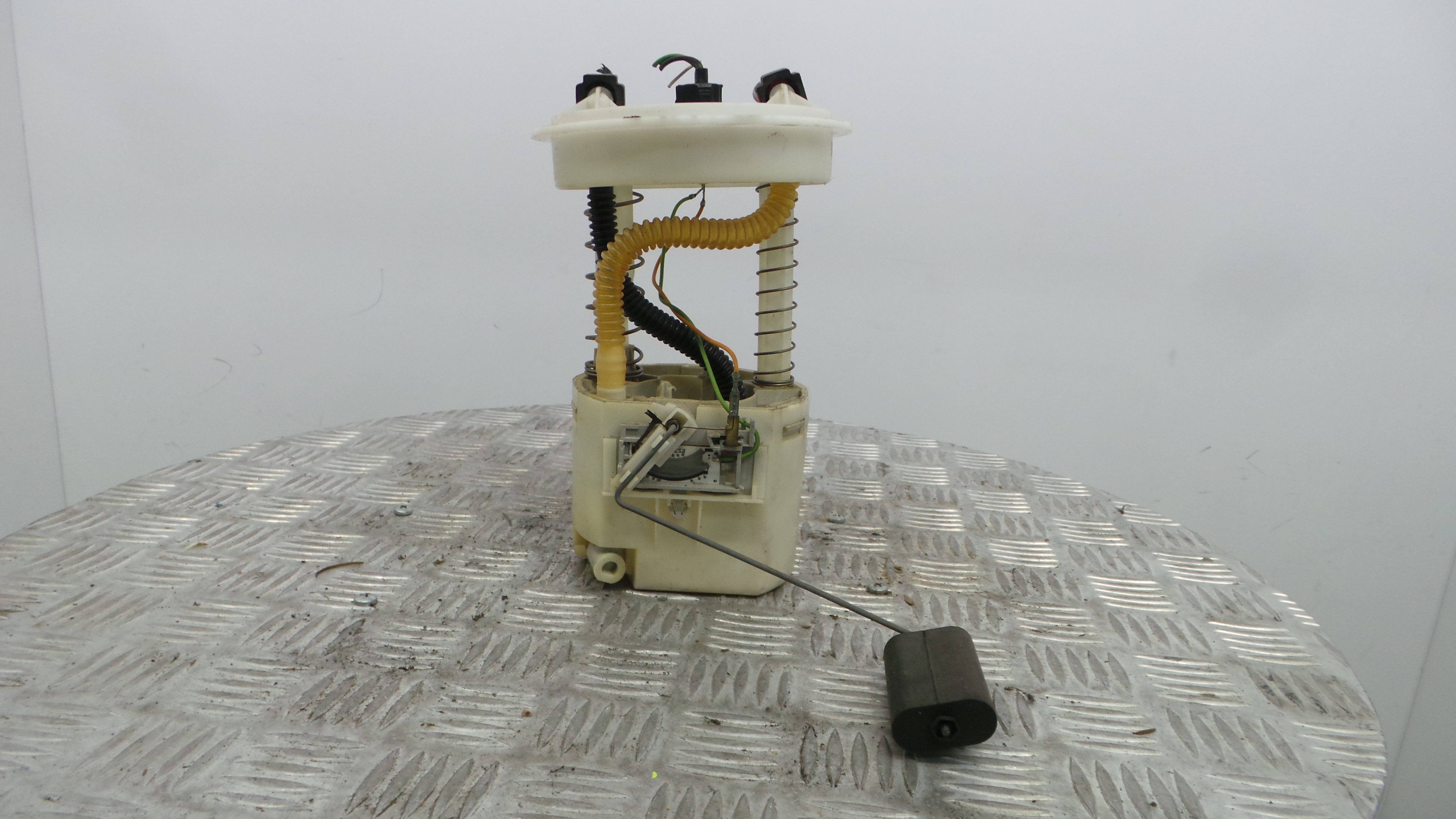 Boia do Combustível 2S61-9275-AG - FORD FIESTA V (JH_, JD_)-33643860