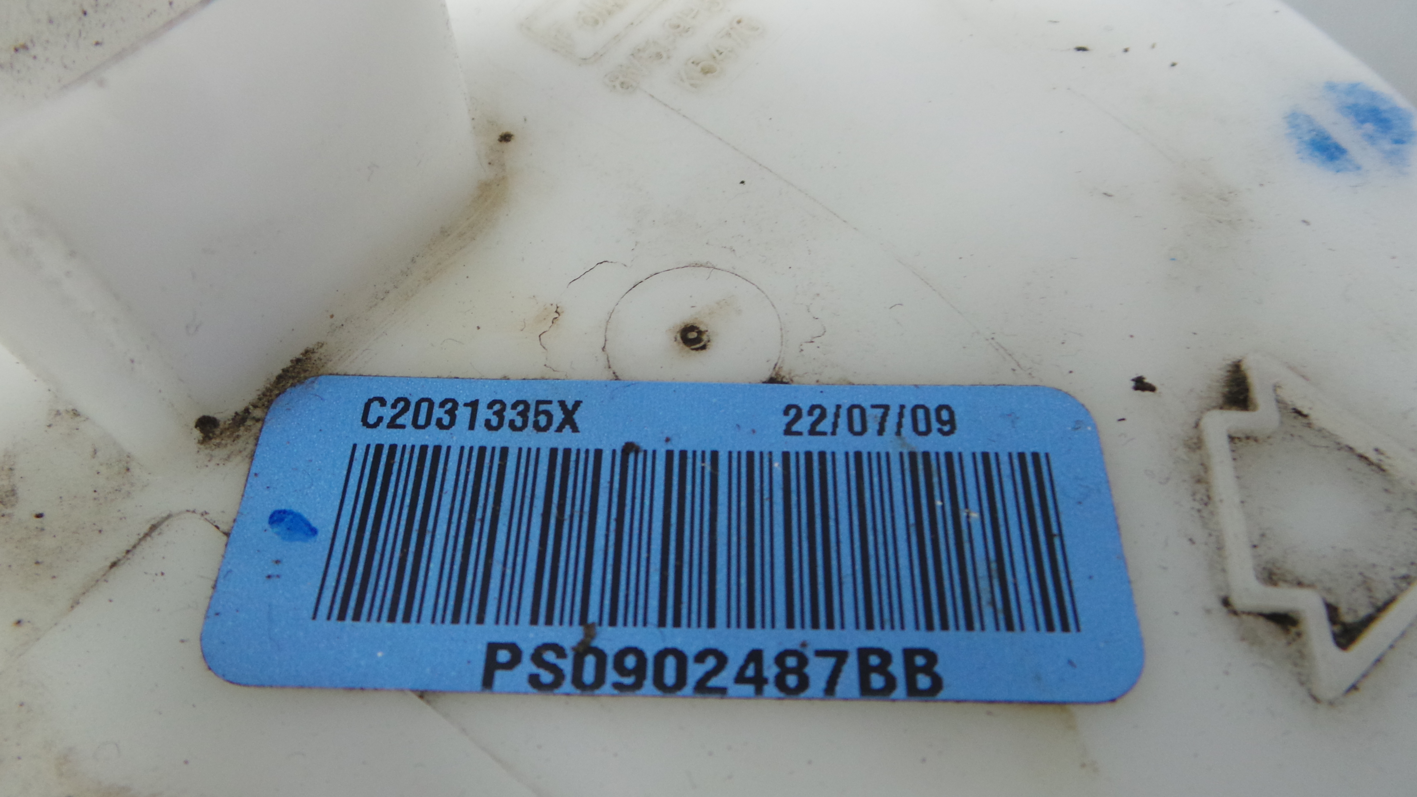 Boia do Combustível 8V51-9H307 - FORD FIESTA VI (CB1, CCN)-33643965