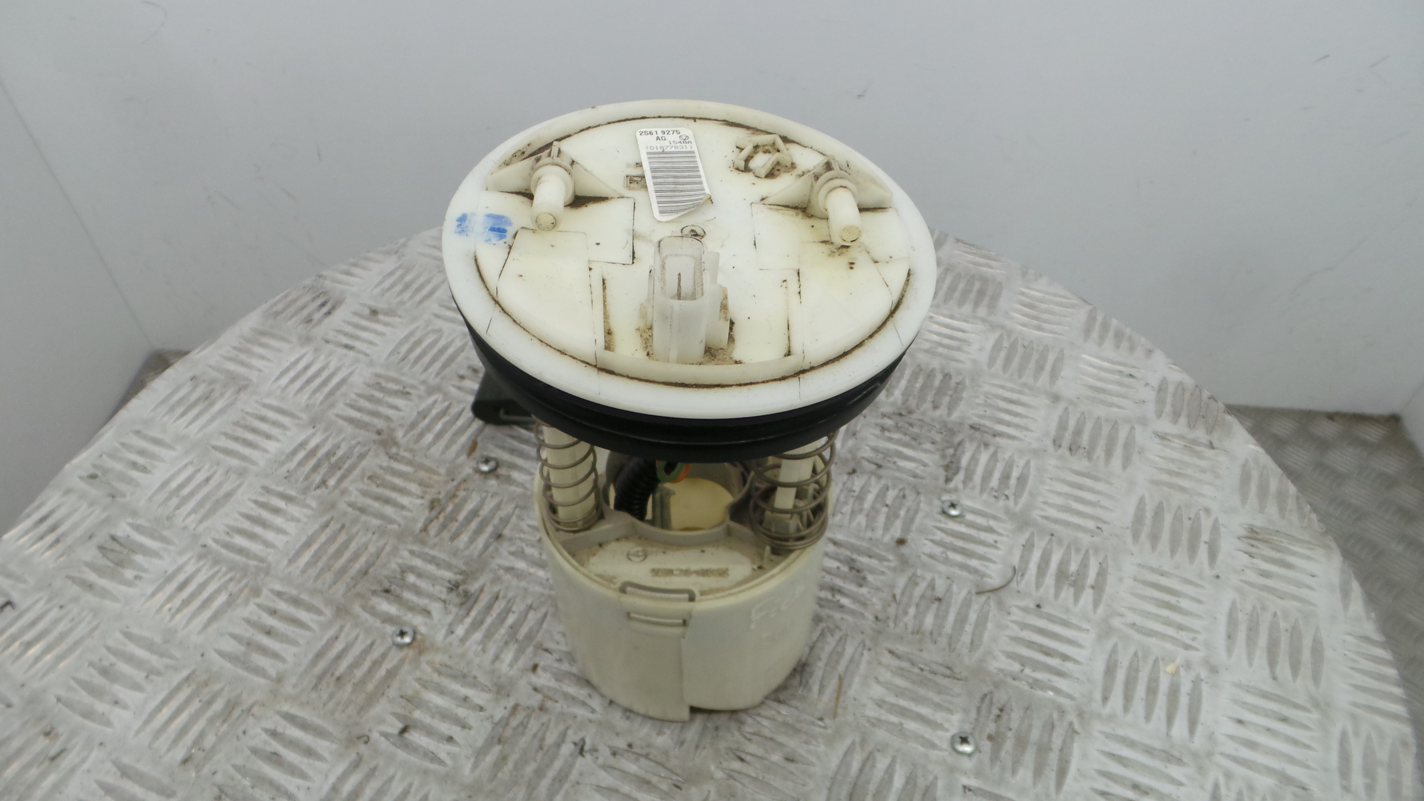 Boia do Combustível 2S61-9275-AG - FORD FIESTA VI (CB1, CCN)-33643969