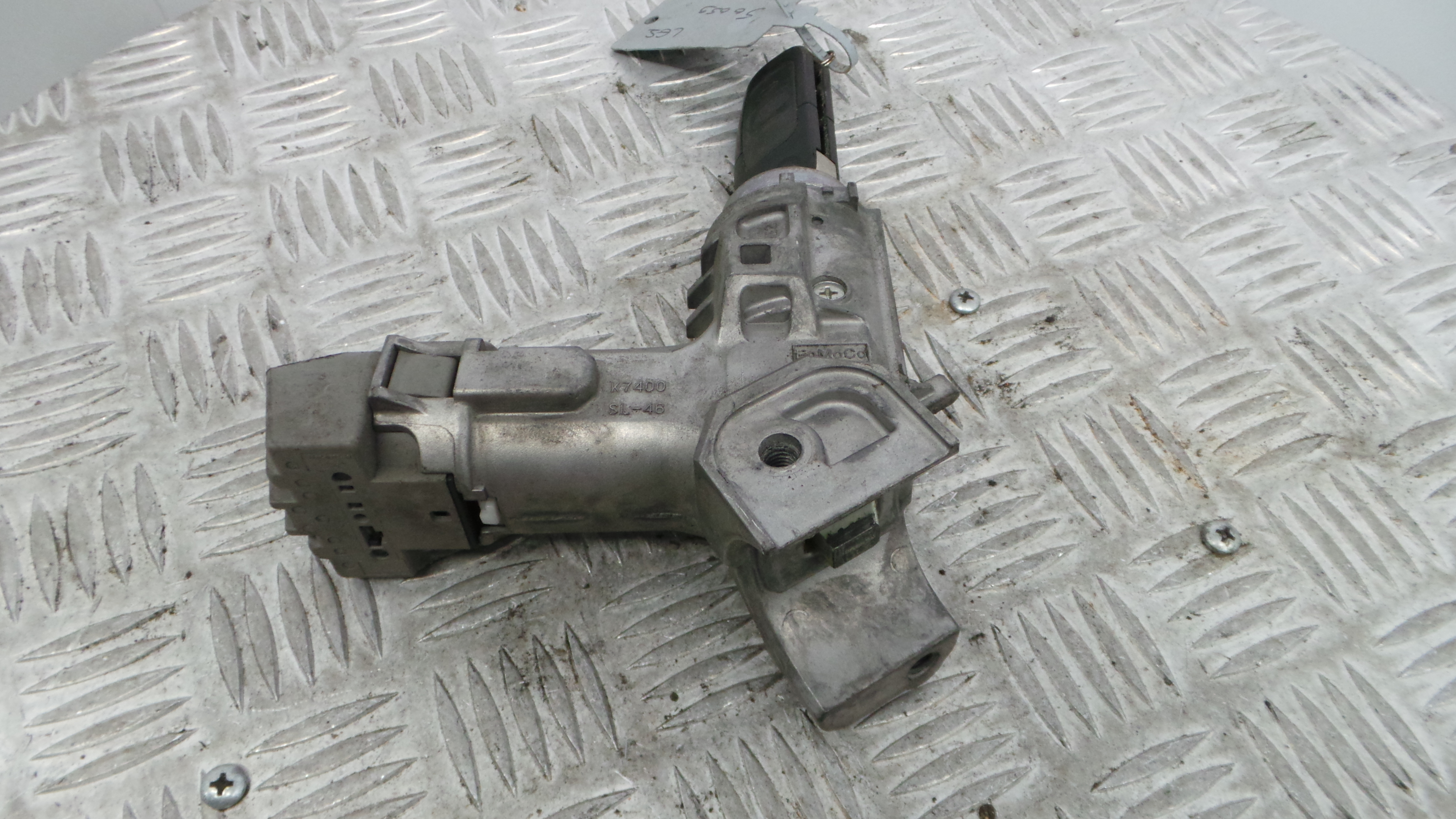 Canhão de ignição 9V21-3F880-EC - FORD FIESTA VI (CB1, CCN)-33644016