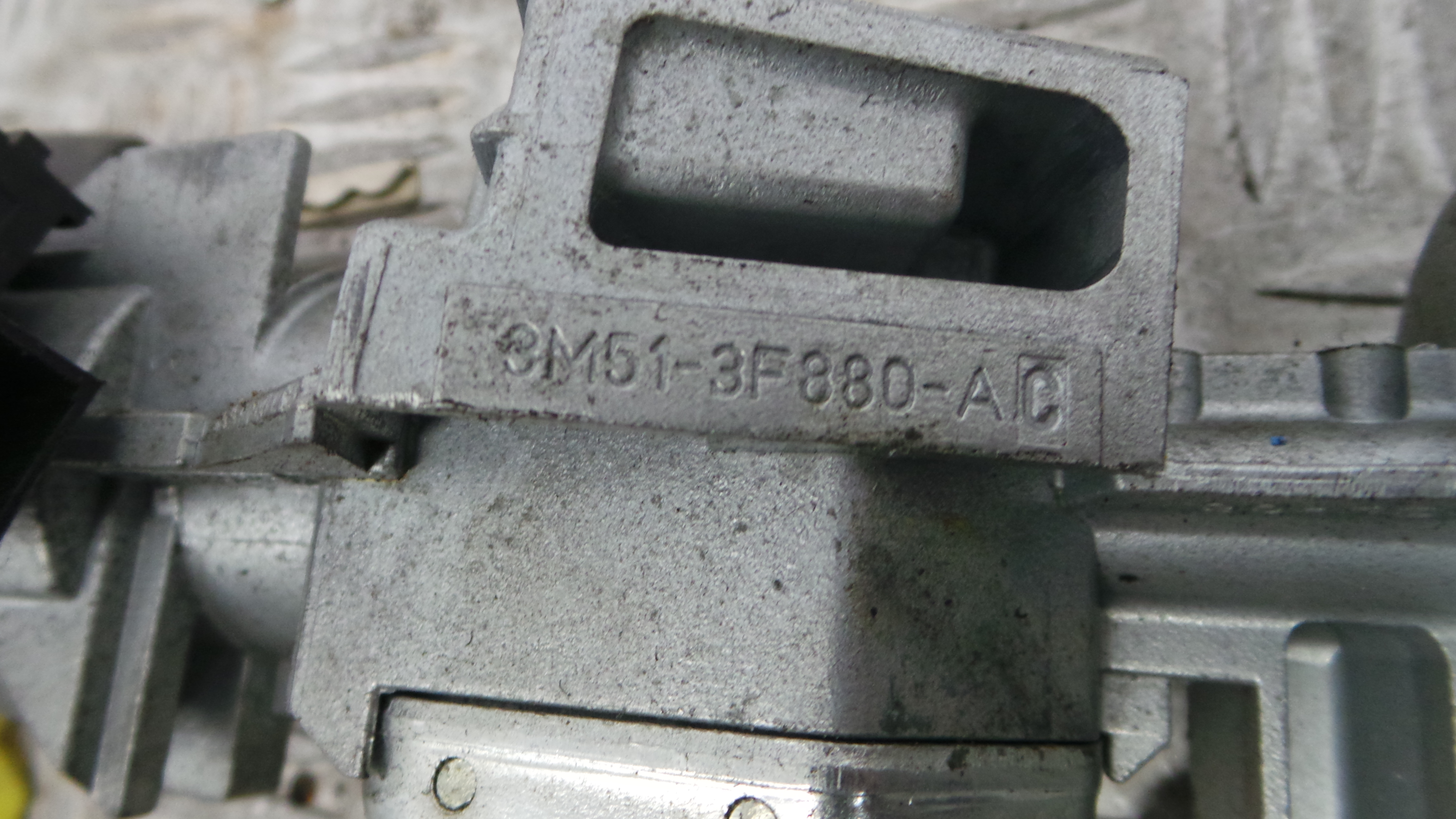 Canhão de ignição 3M51-3F880-AC - FORD S-MAX (WA6)-33644038