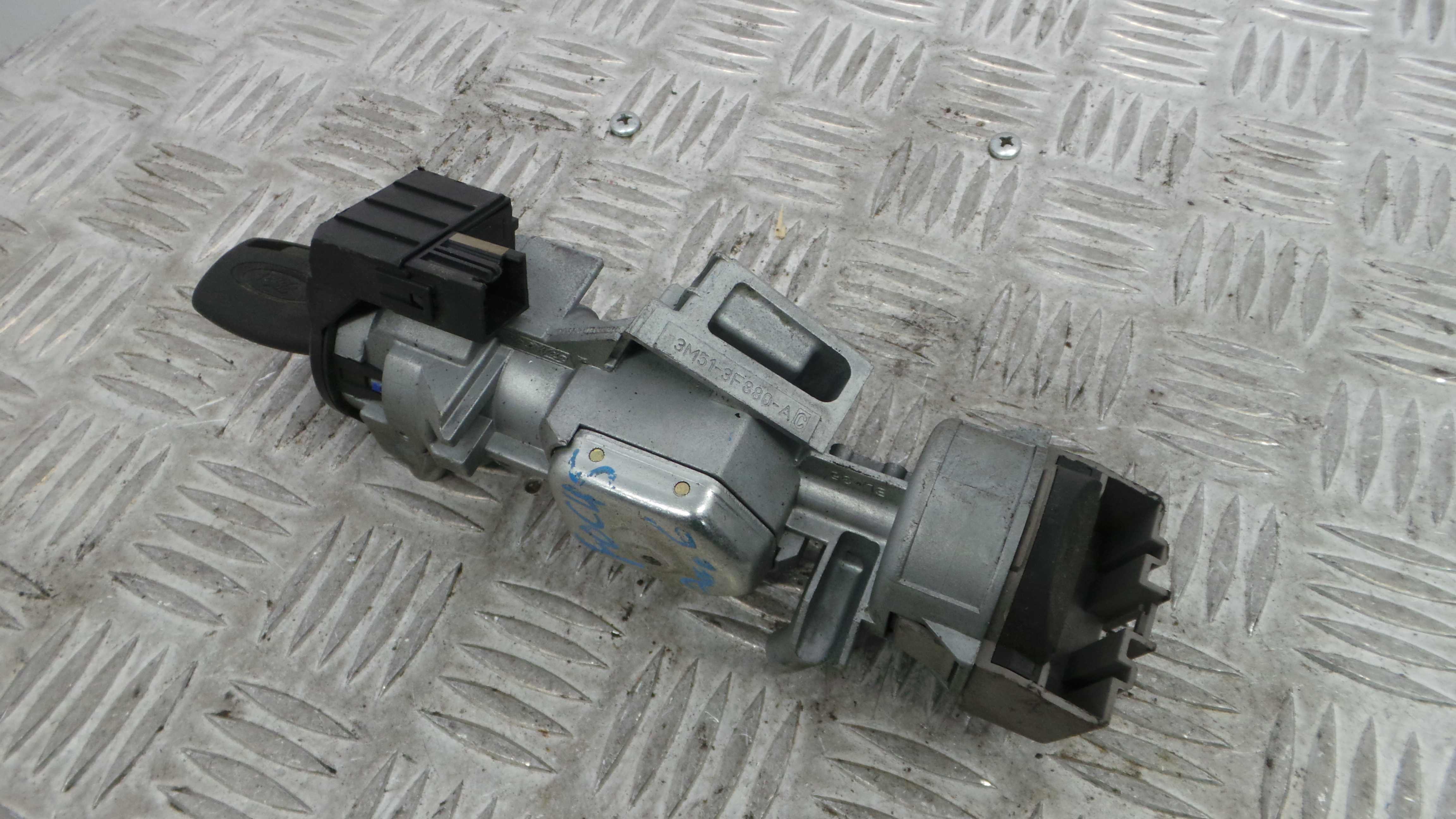 Canhão de ignição 3M51-3F880-AC - FORD FOCUS II (DA_, HCP, DP)-33644061