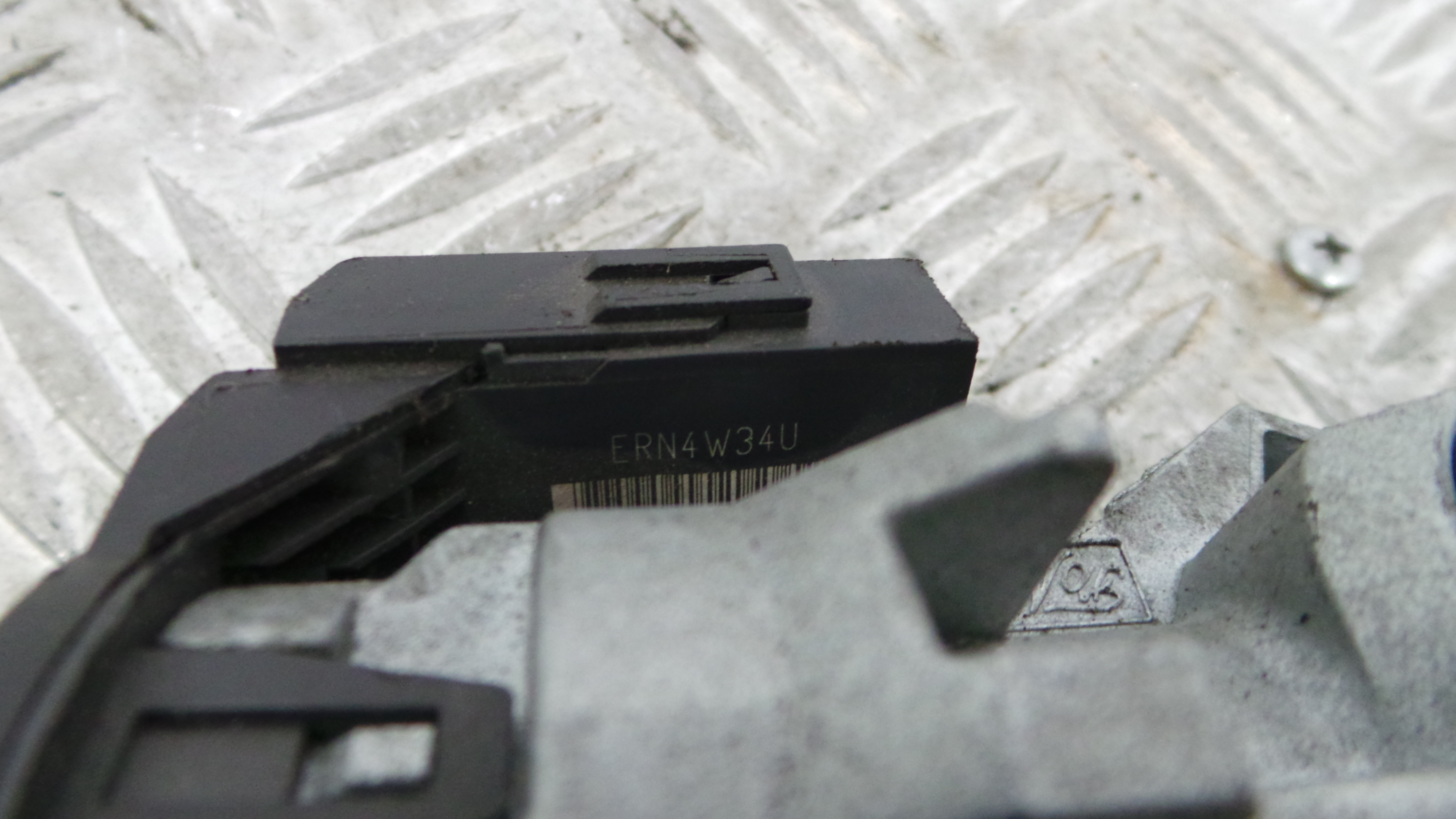 Canhão de ignição 3M51-3F880-AC - FORD FOCUS II (DA_, HCP, DP)-33644065