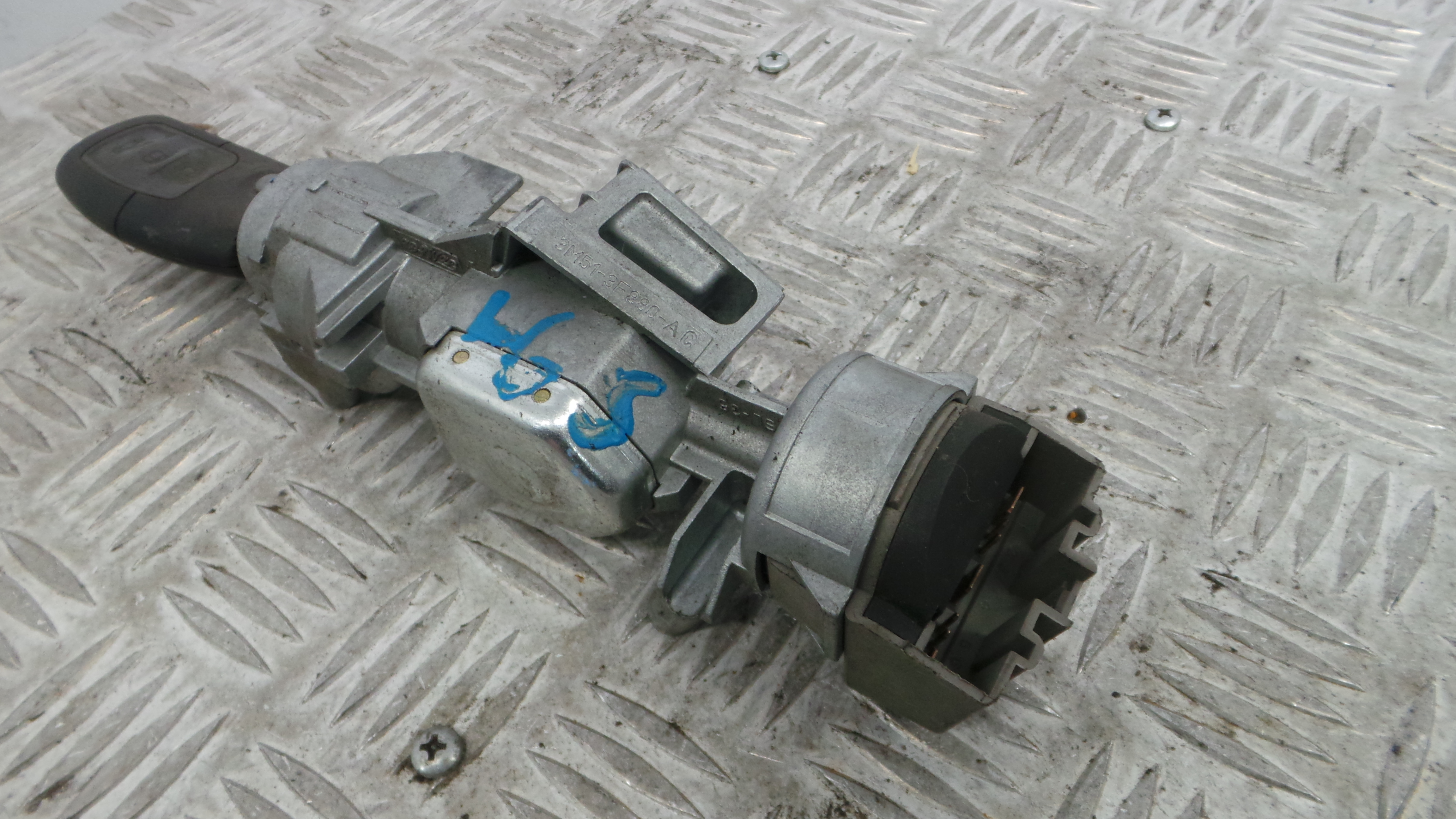 Canhão de ignição 3M51-3F880-AC - FORD FOCUS II (DA_, HCP, DP)-33644069