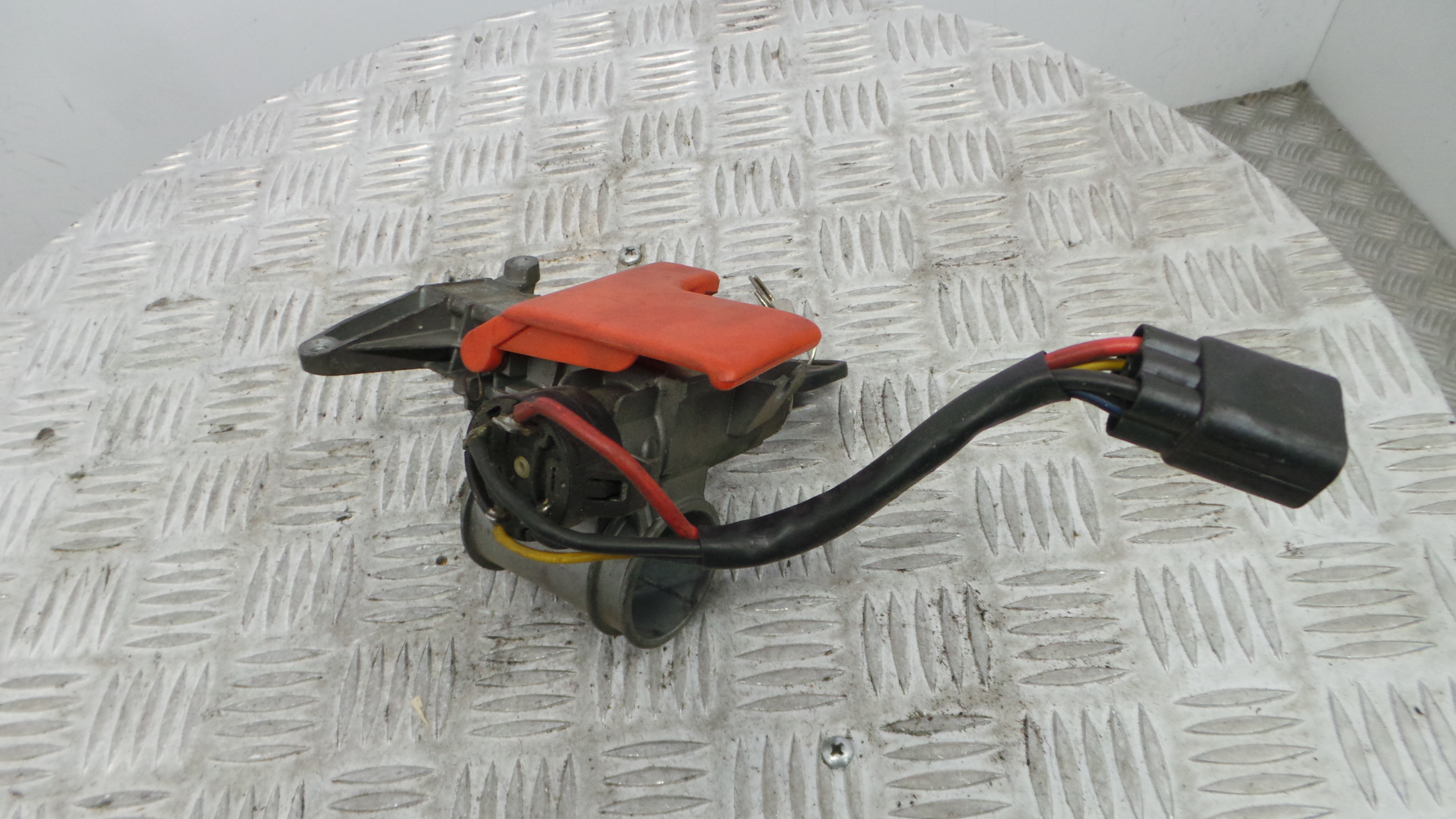 Canhão de ignição 89FB-2690-AE - FORD FIESTA III (GFJ), FIESTA Mk III (GFJ)-33644094