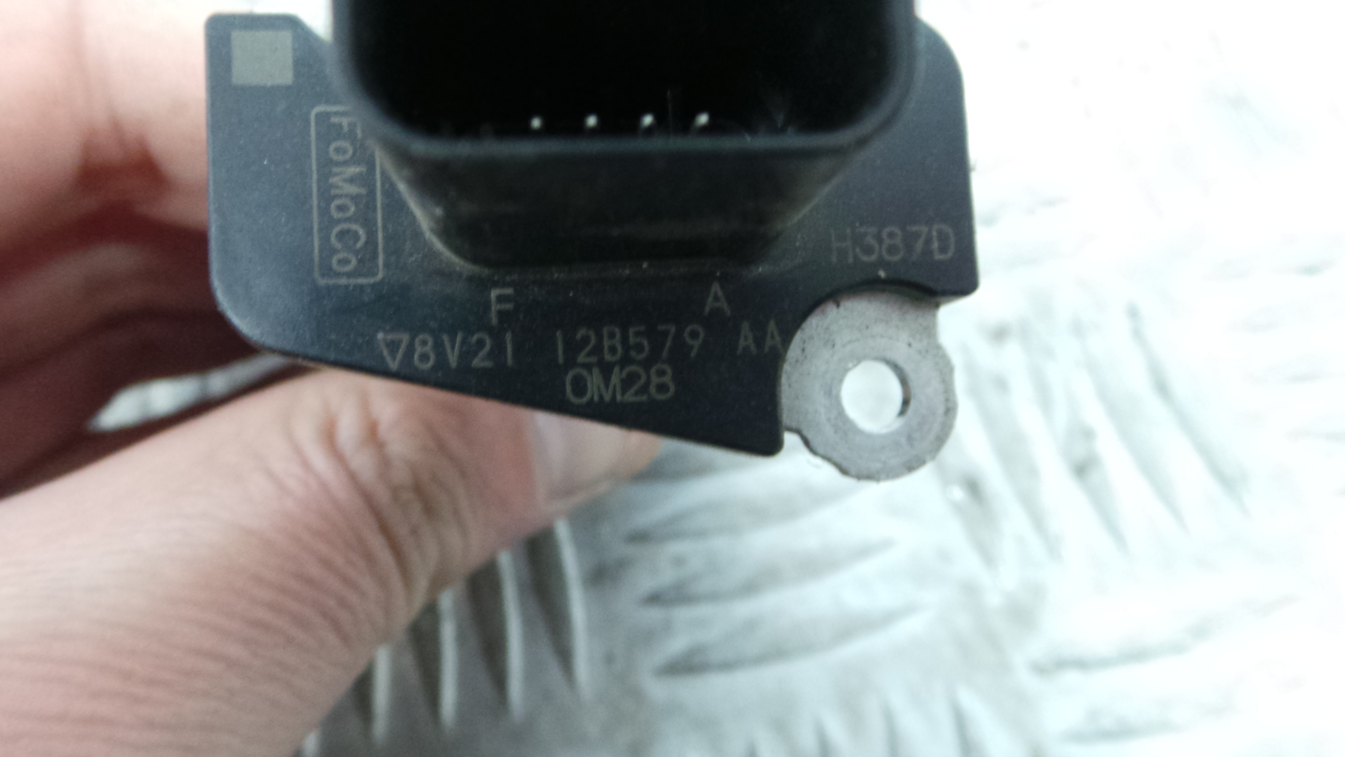 Medidor De Massa De Ar 8V21-12B579-AA - FORD FIESTA VI (CB1, CCN)-33644229