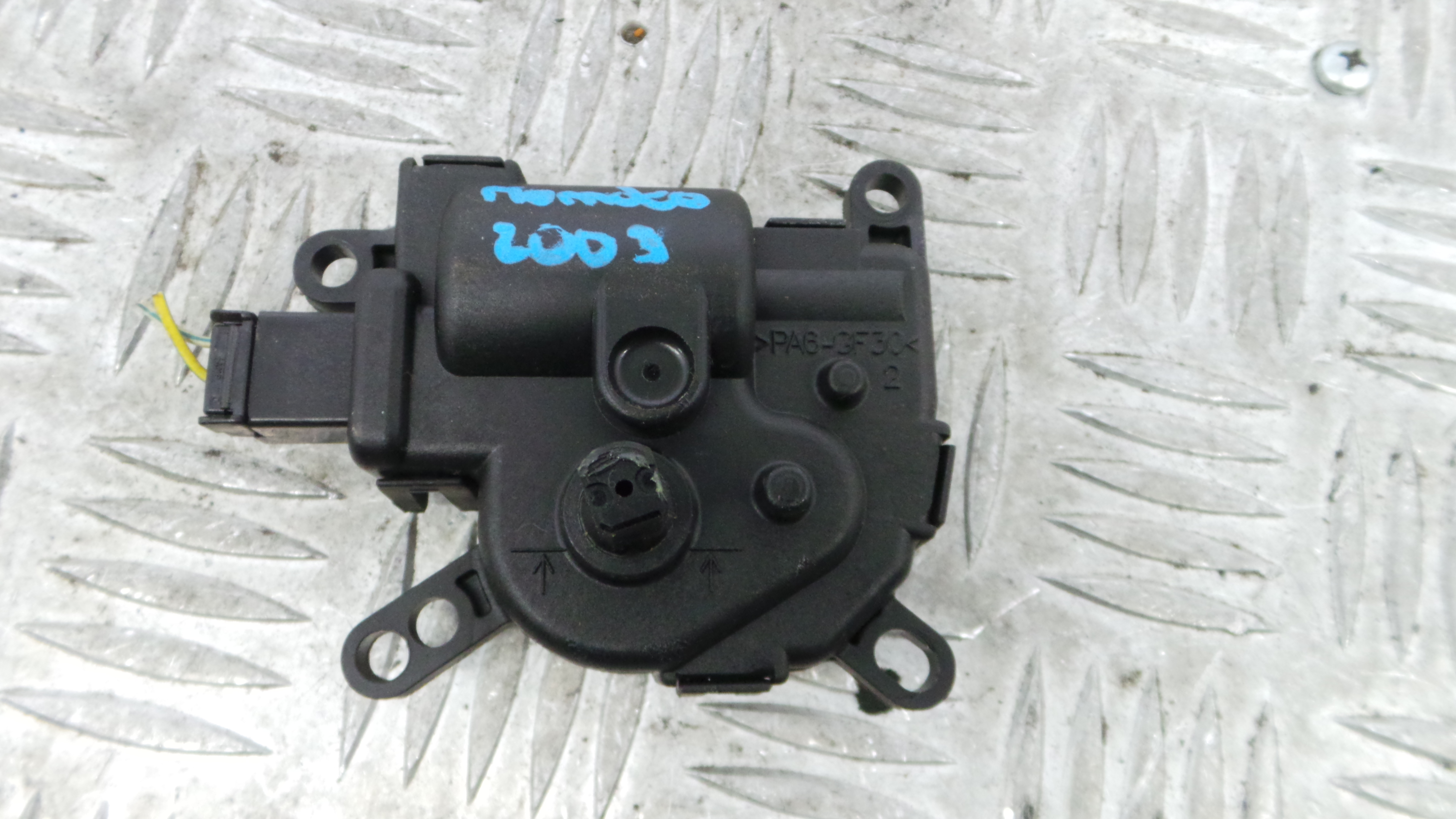 Atuador do Circuito de Ar 1S7H-19B634-AA - FORD MONDEO III (B5Y)-33644293 Atuador do Circuito de Ar 1S7H-19B634-AA - FORD MONDEO III (B5Y)-33644293