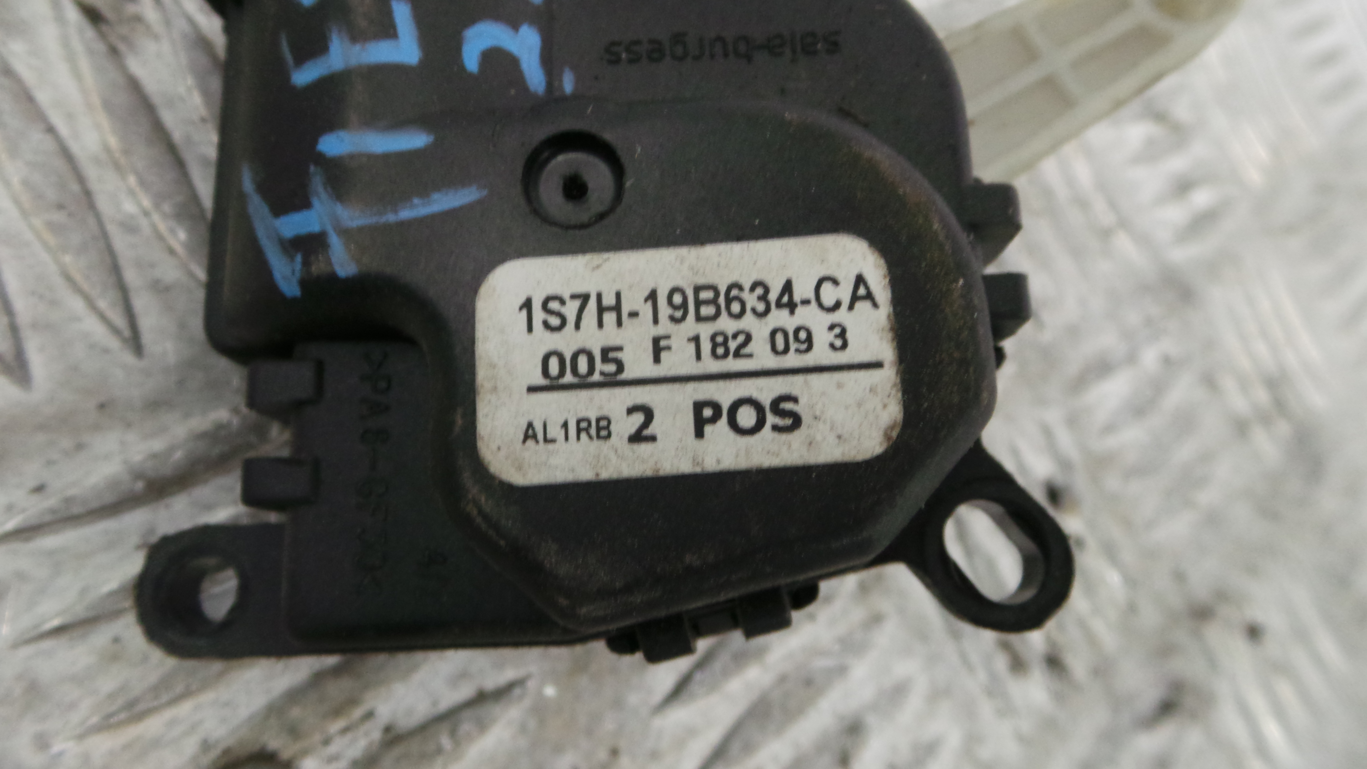 Atuador do Circuito de Ar 1S7H-19B634-CA - FORD FIESTA VI (CB1, CCN)-33644317