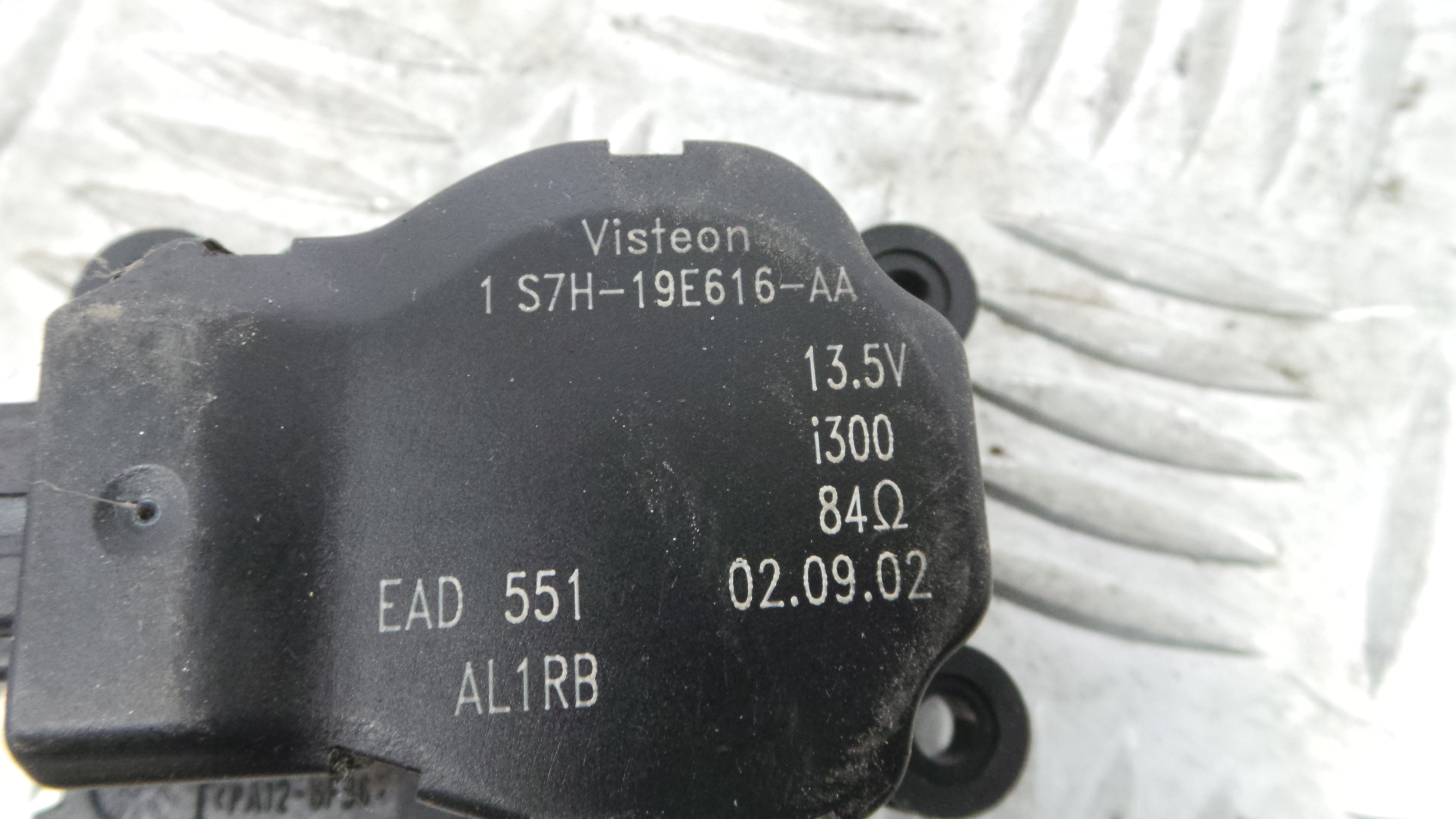 Atuador do Circuito de Ar  1S7H-19E616-AA - FORD MONDEO III (B5Y)-33644320