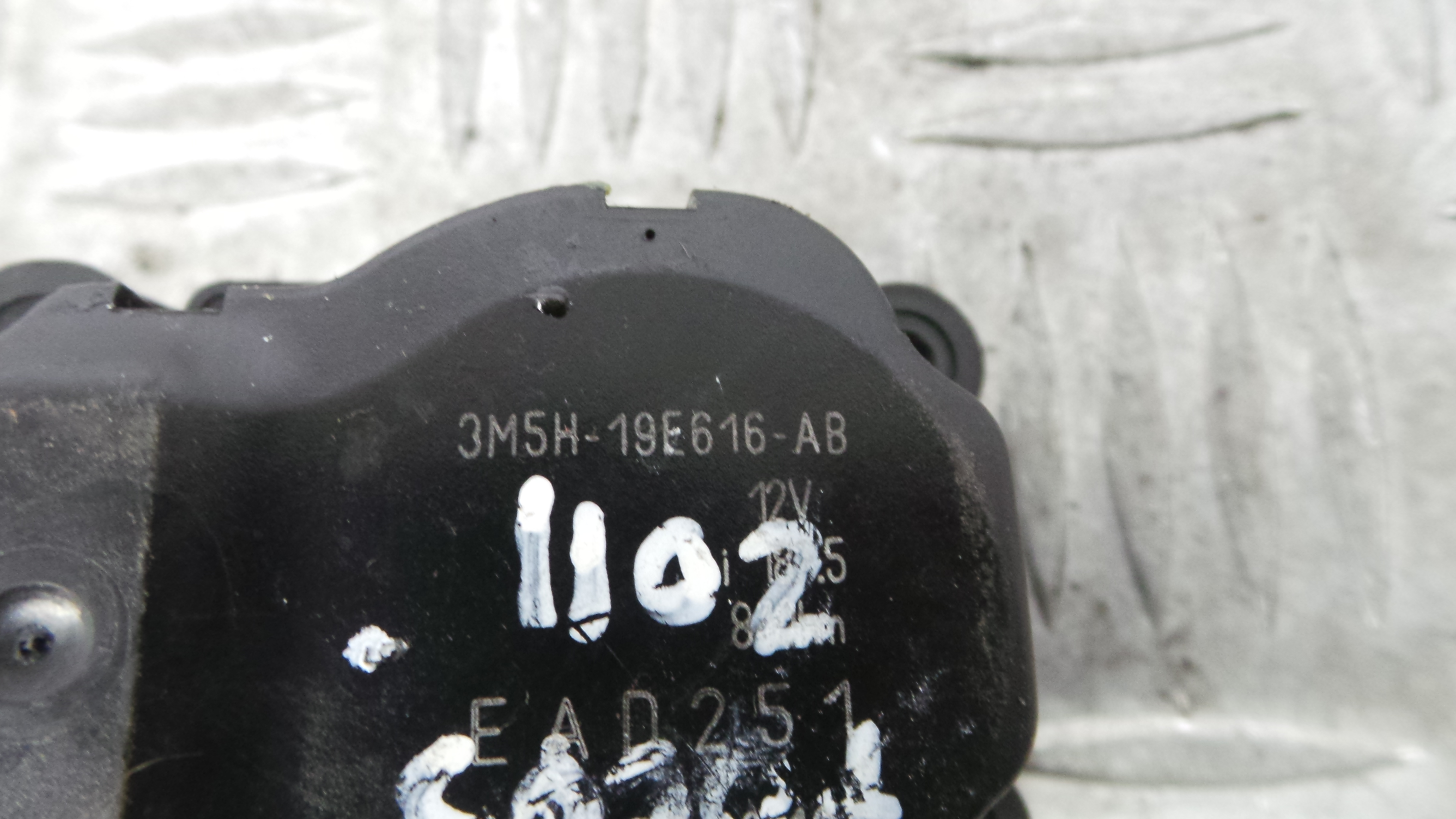 Atuador do Circuito de Ar  3M5H-19E616-AB - FORD FOCUS III-33644323