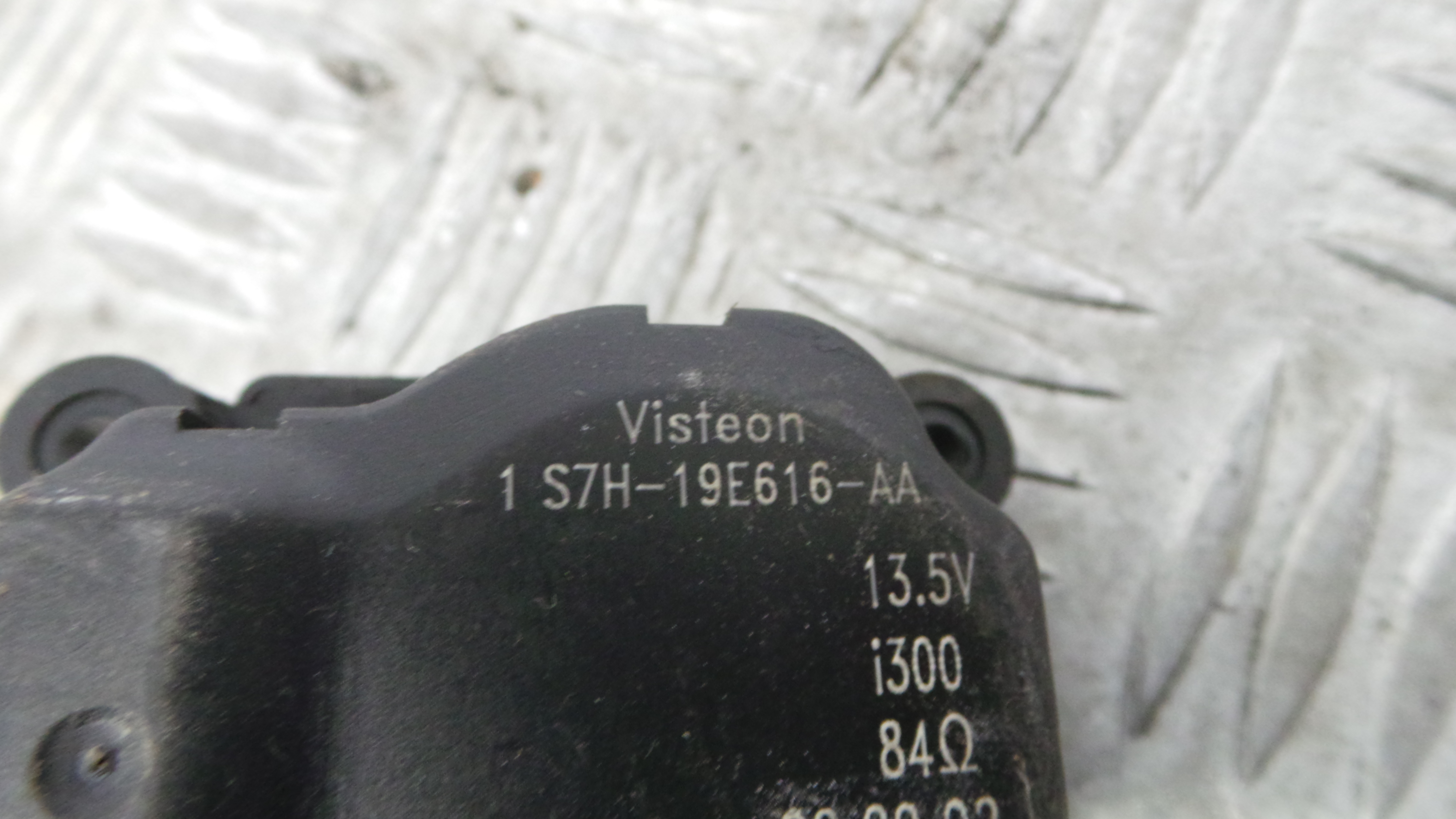 Atuador do Circuito de Ar 1S7H-19E616-AA - FORD MONDEO III (B5Y)-33644326