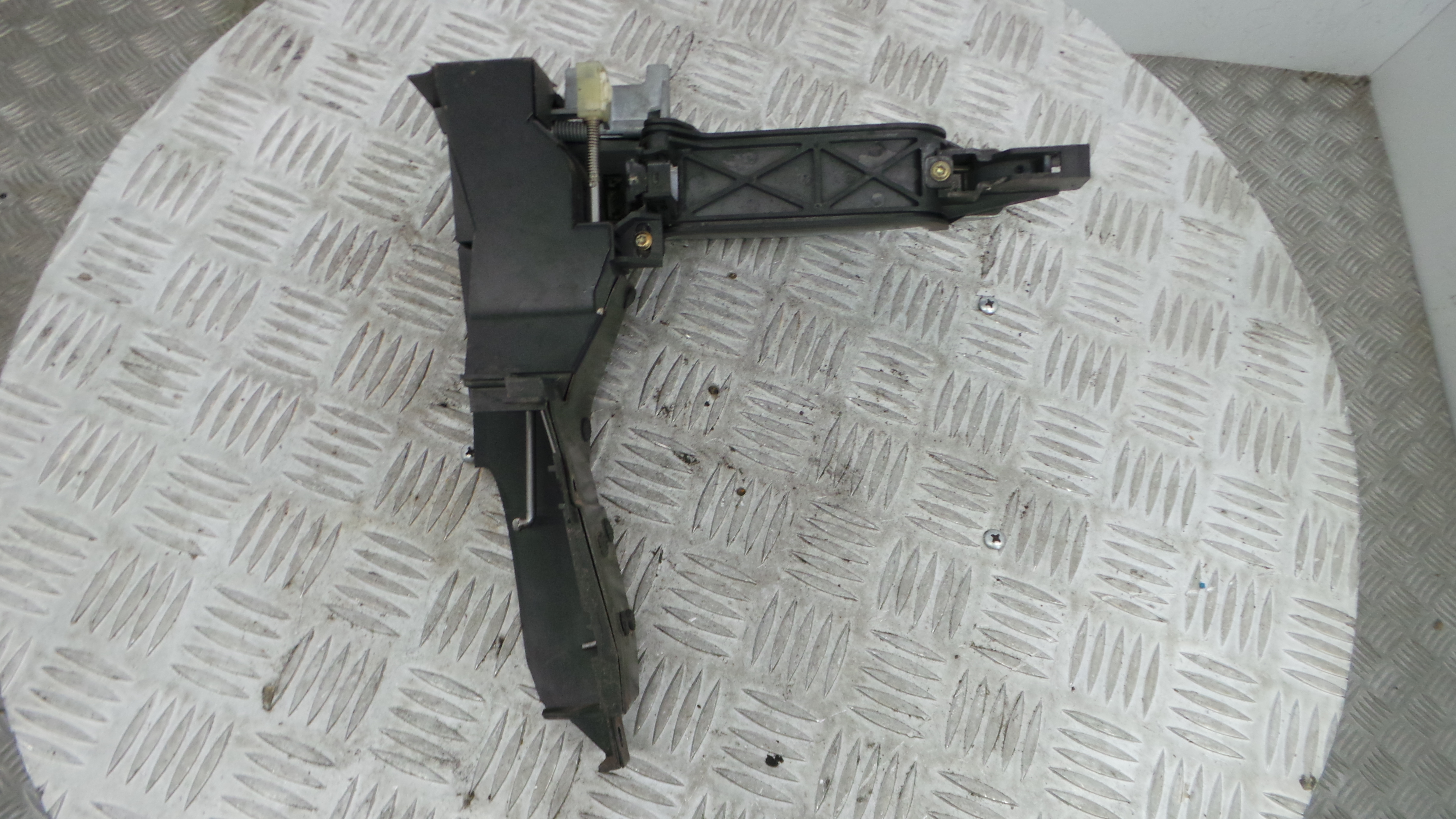 Puxador Exterior Frente Esquerdo 1S71-F224A37-AB - FORD MONDEO III (B5Y)-33644353