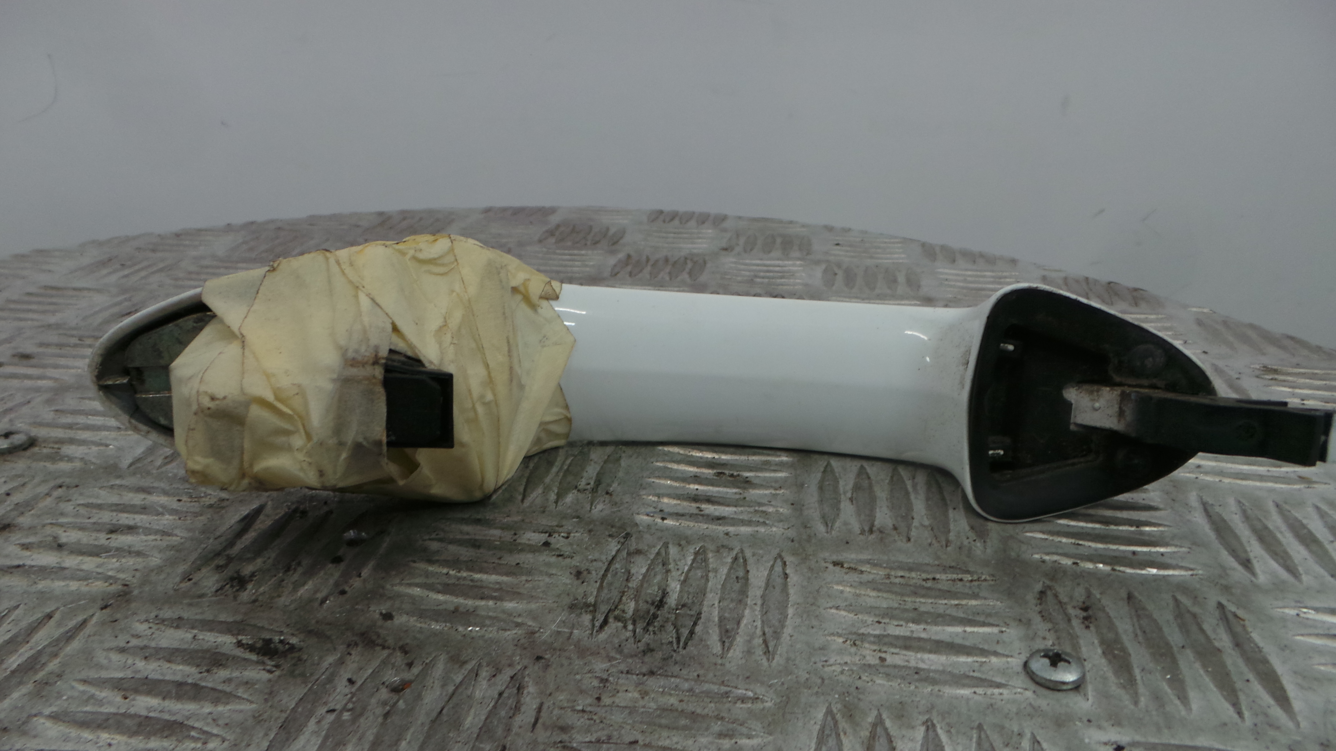 Puxador Exterior Frente Esquerdo 1757131 - FORD FIESTA VI (CB1, CCN)-33644380