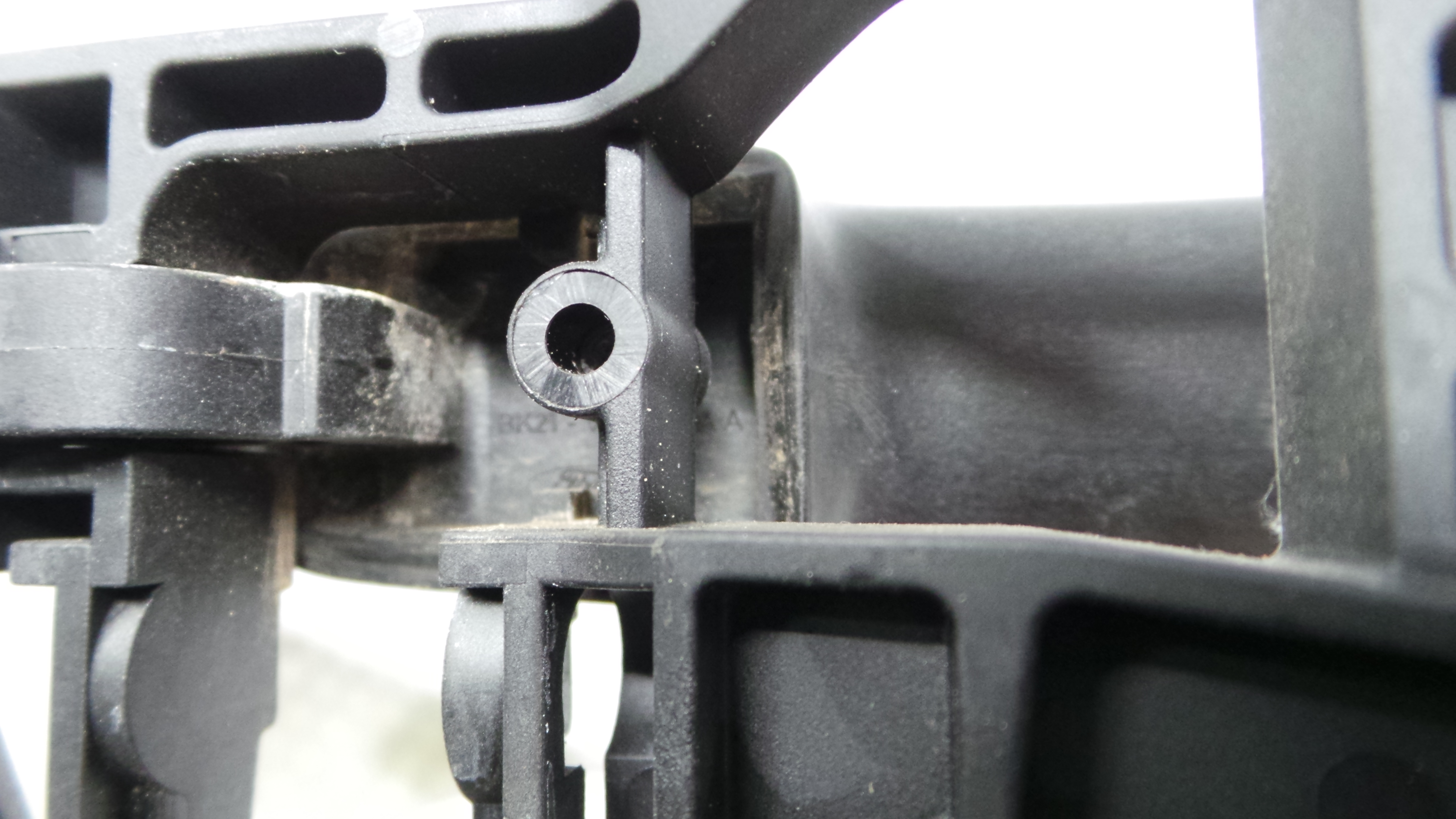 Puxador Exterior Trás Direita   BK21-V26600-AA - FORD TRANSIT Caixa (FA_ _)-33644401