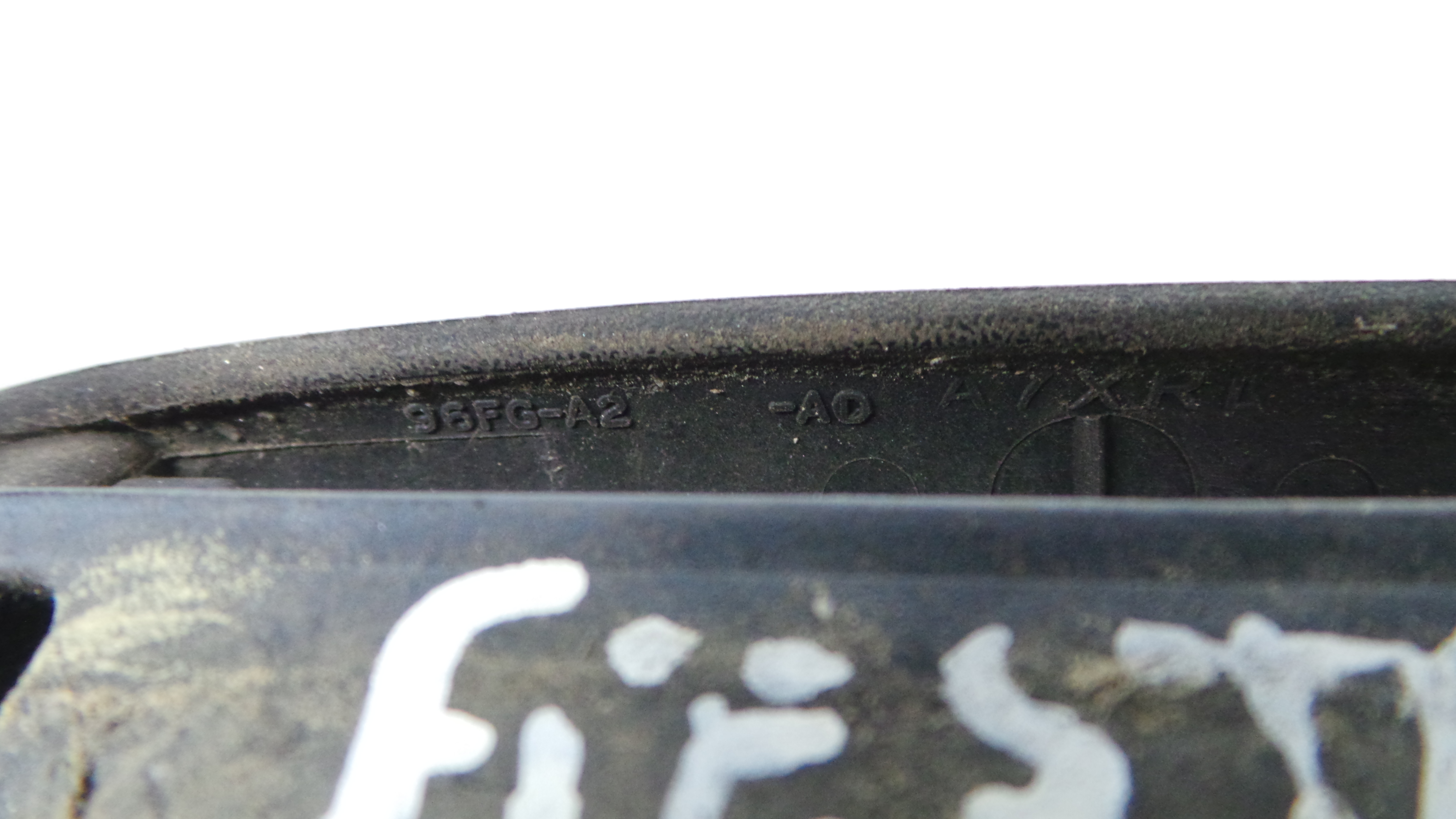 Puxador Exterior Trás Direita   96FG-A2-AO - FORD FIESTA IV (JA_, JB_), FIESTA Mk IV (JA_, JB_)-33644405