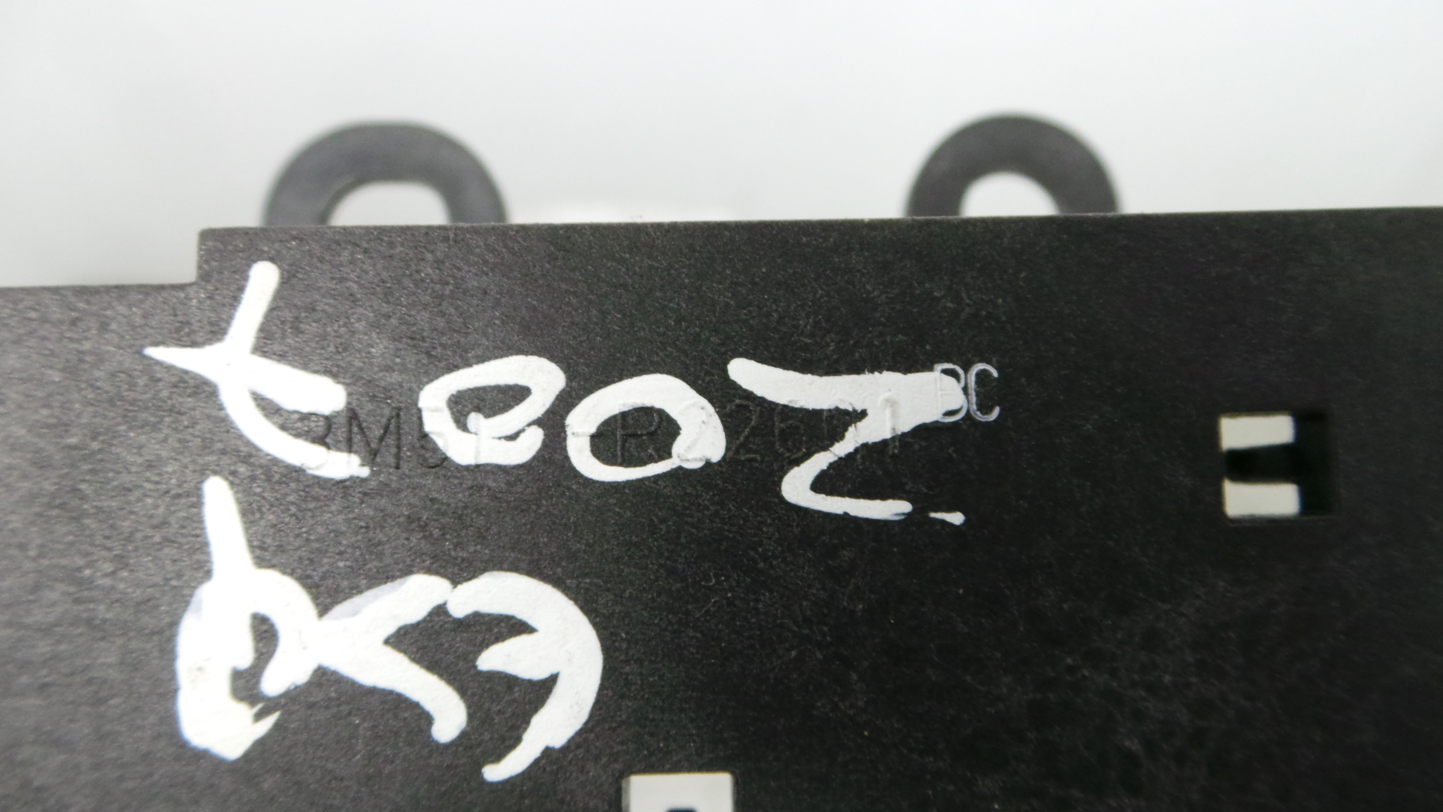 Puxador Interior Traseiro Esquerdo  3M51-R22601-BC - FORD FOCUS II (DA_, HCP, DP)-33644605