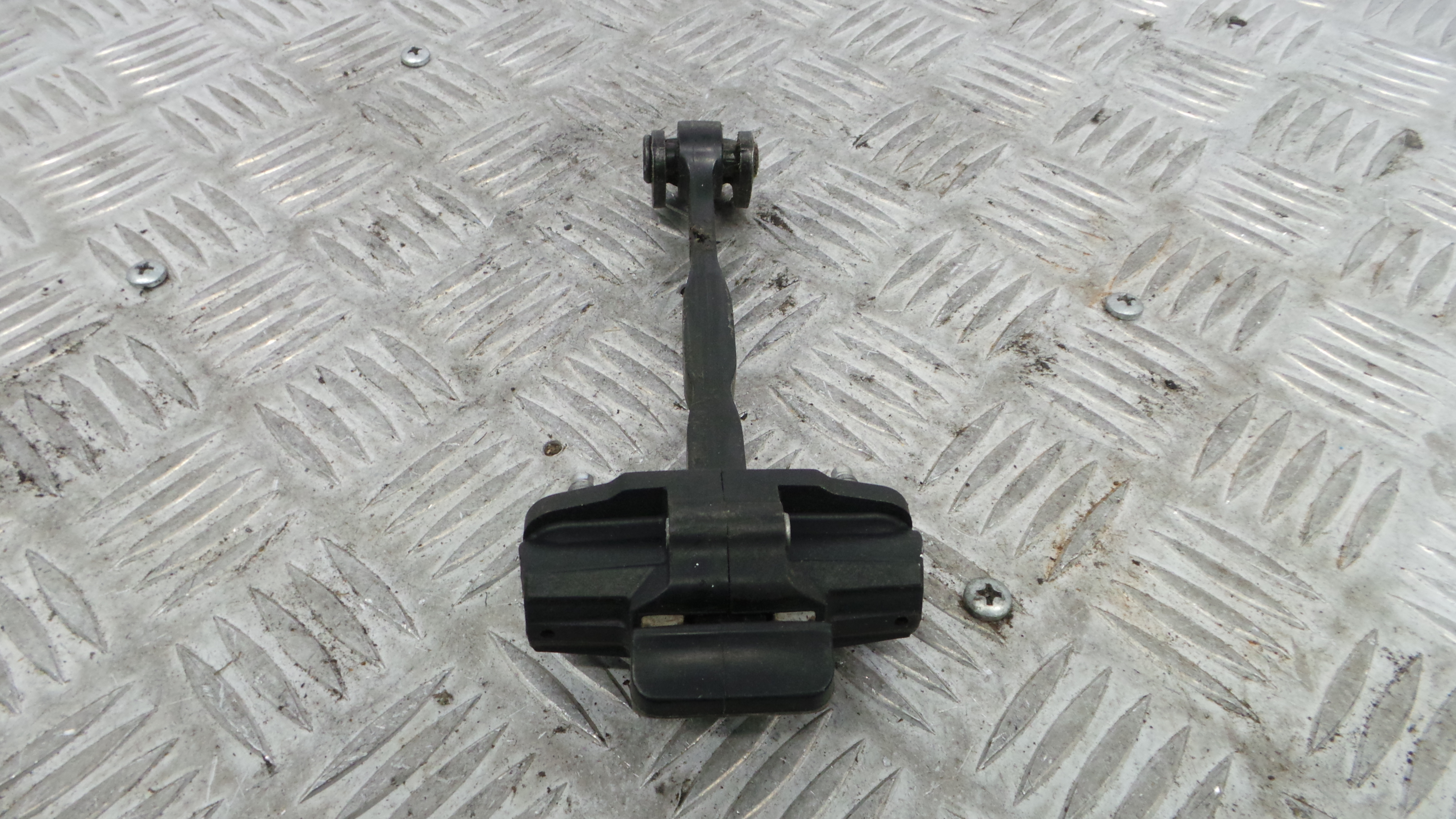 Esticador / Limitador de porta 8A6A-A23500-AD - FORD FIESTA VI (CB1, CCN)-33645275