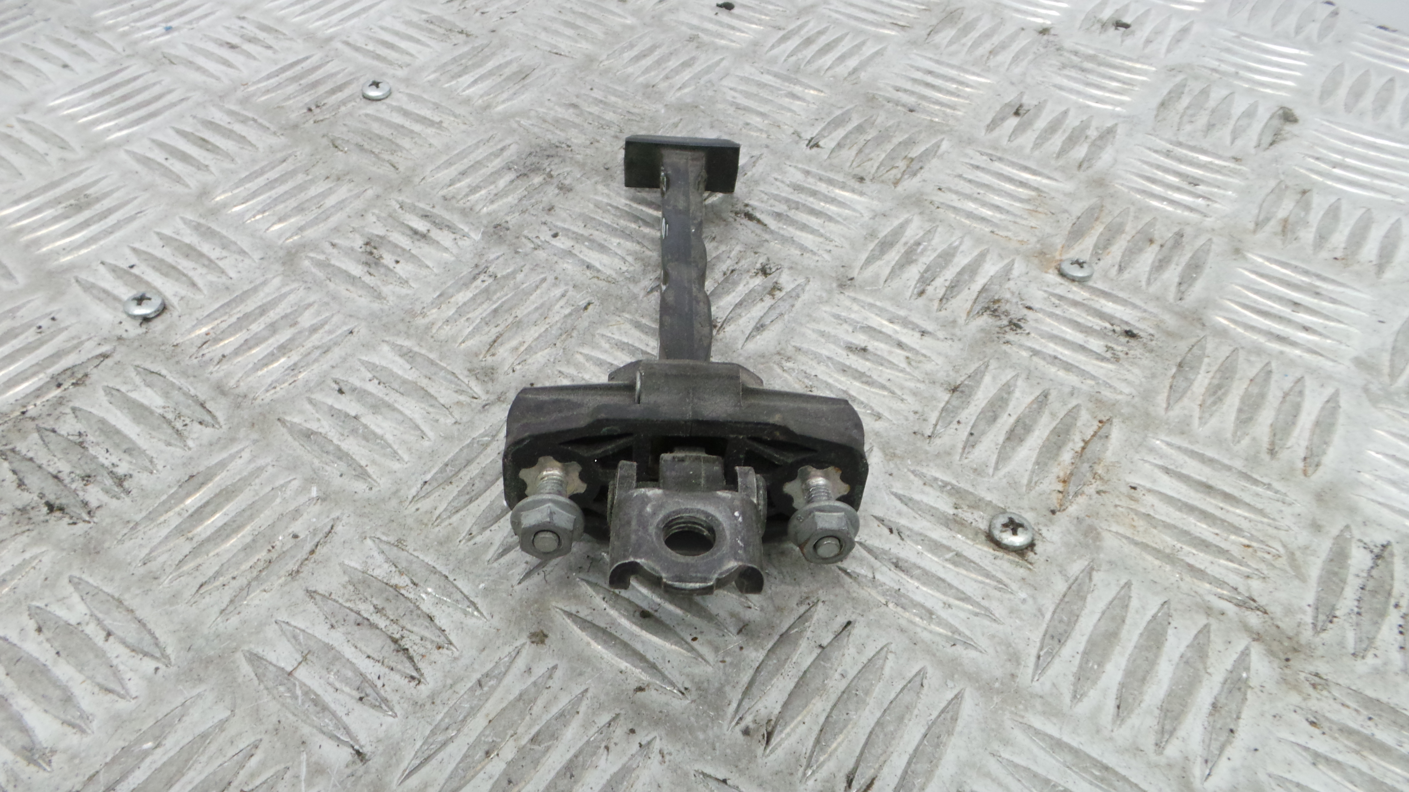 Esticador / Limitador de porta 8A6A-A23500-AF - FORD FIESTA VI (CB1, CCN)-33645284 Esticador / Limitador de porta 8A6A-A23500-AF - FORD FIESTA VI (CB1, CCN)-33645284