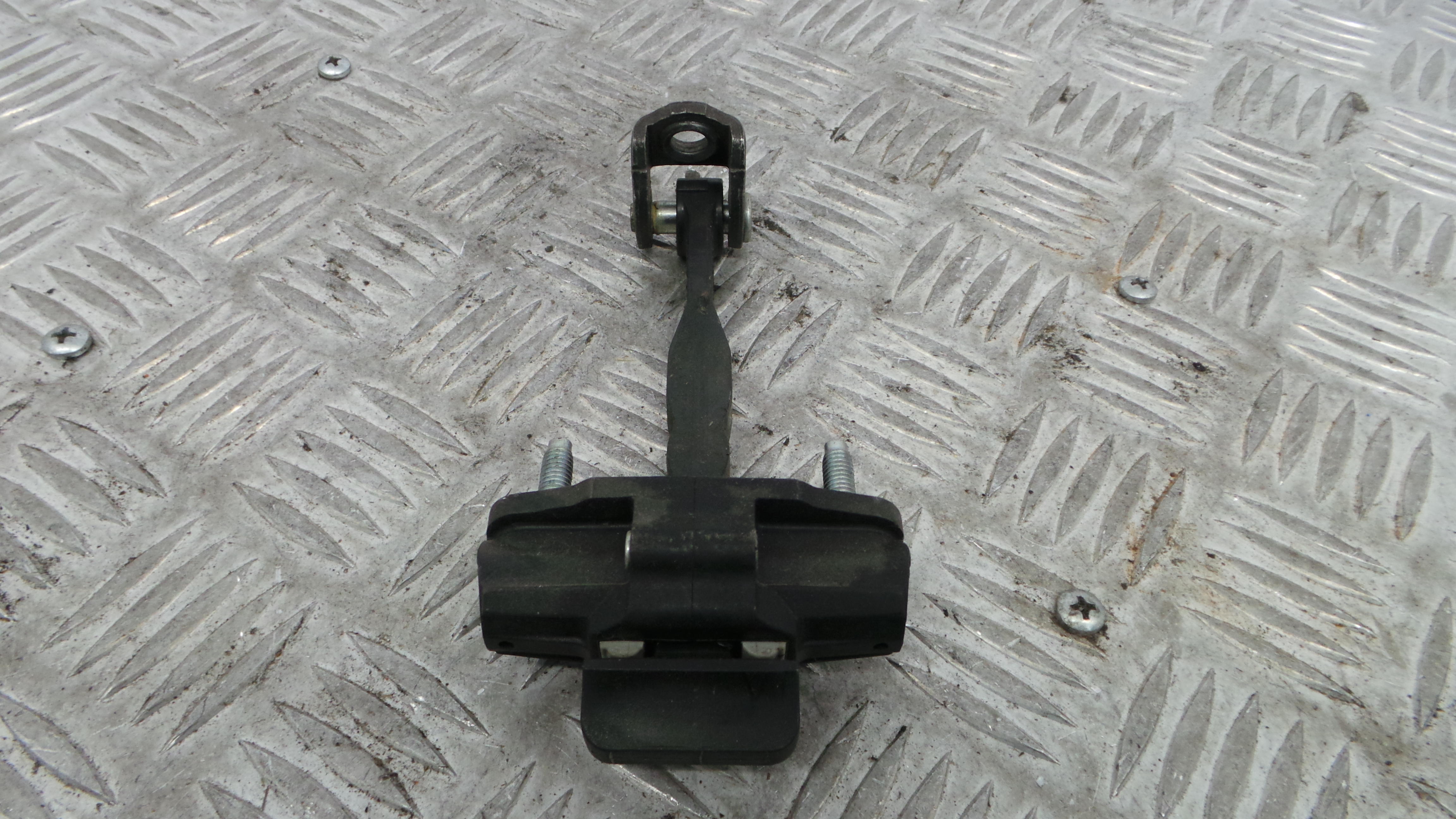 Esticador / Limitador de porta BM51-A27200-AA - FORD FOCUS III-33645303 Esticador / Limitador de porta BM51-A27200-AA - FORD FOCUS III-33645303