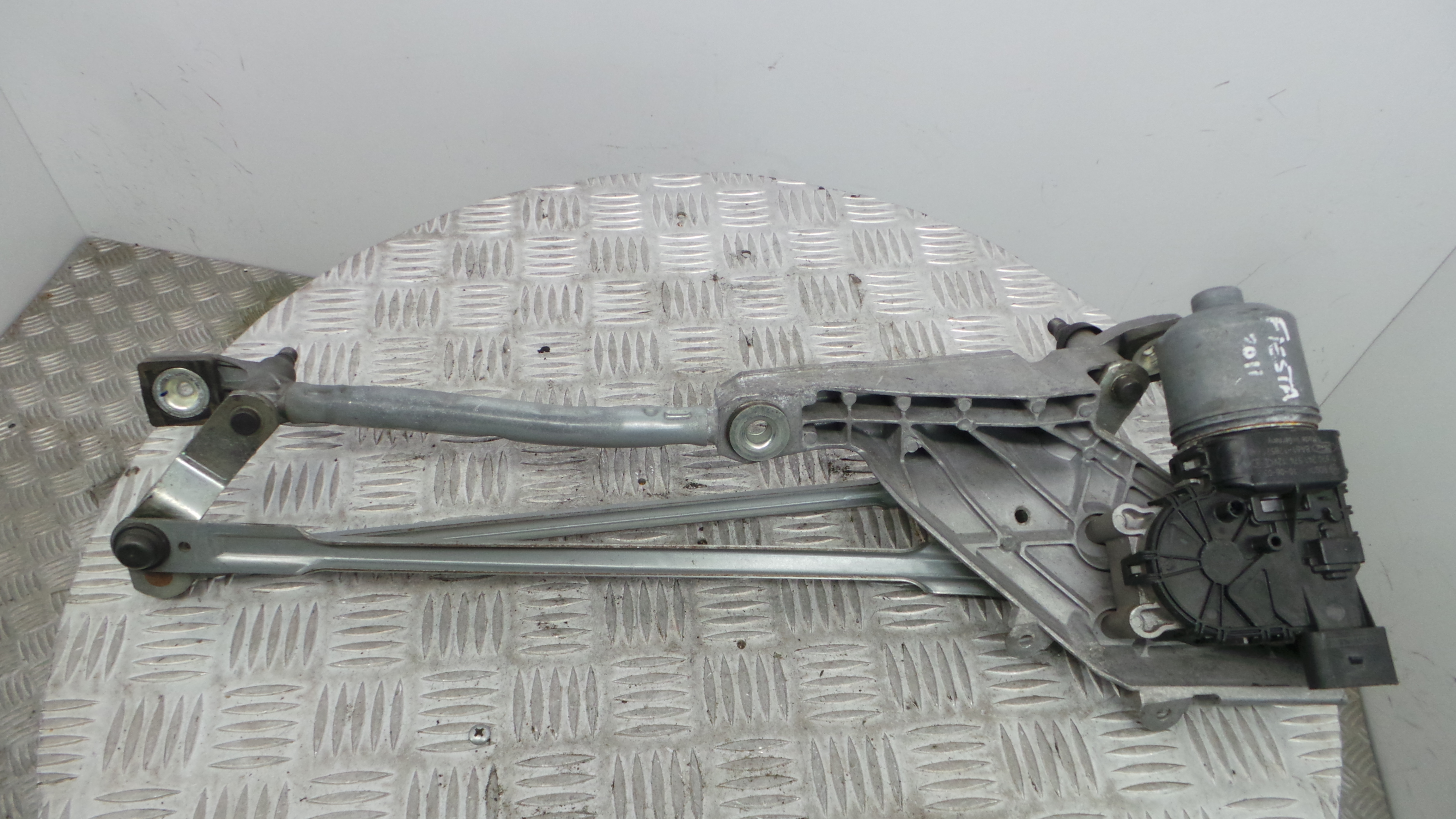 Motor Limpa Vidros Frente  8A61-17B571-AB - FORD FIESTA VI (CB1, CCN)-33645355