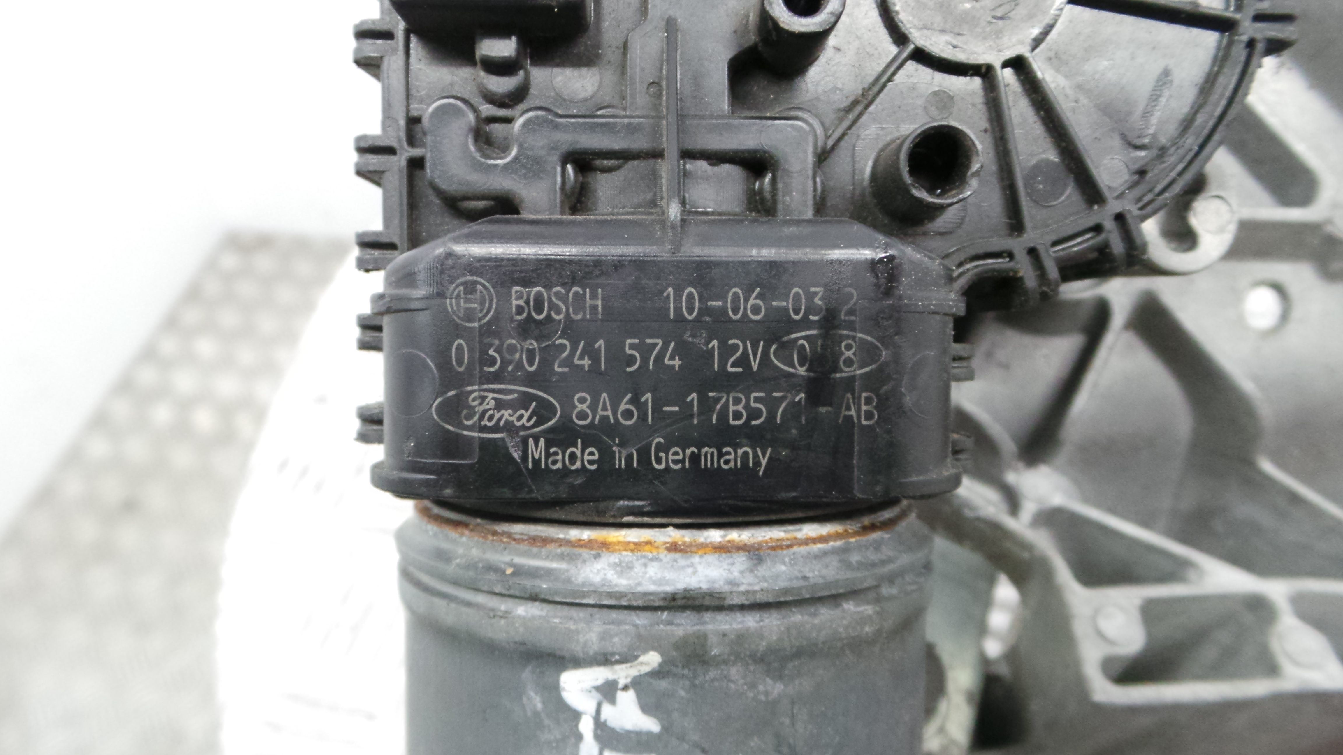 Motor Limpa Vidros Frente  8A61-17B571-AB - FORD FIESTA VI (CB1, CCN)-33645355