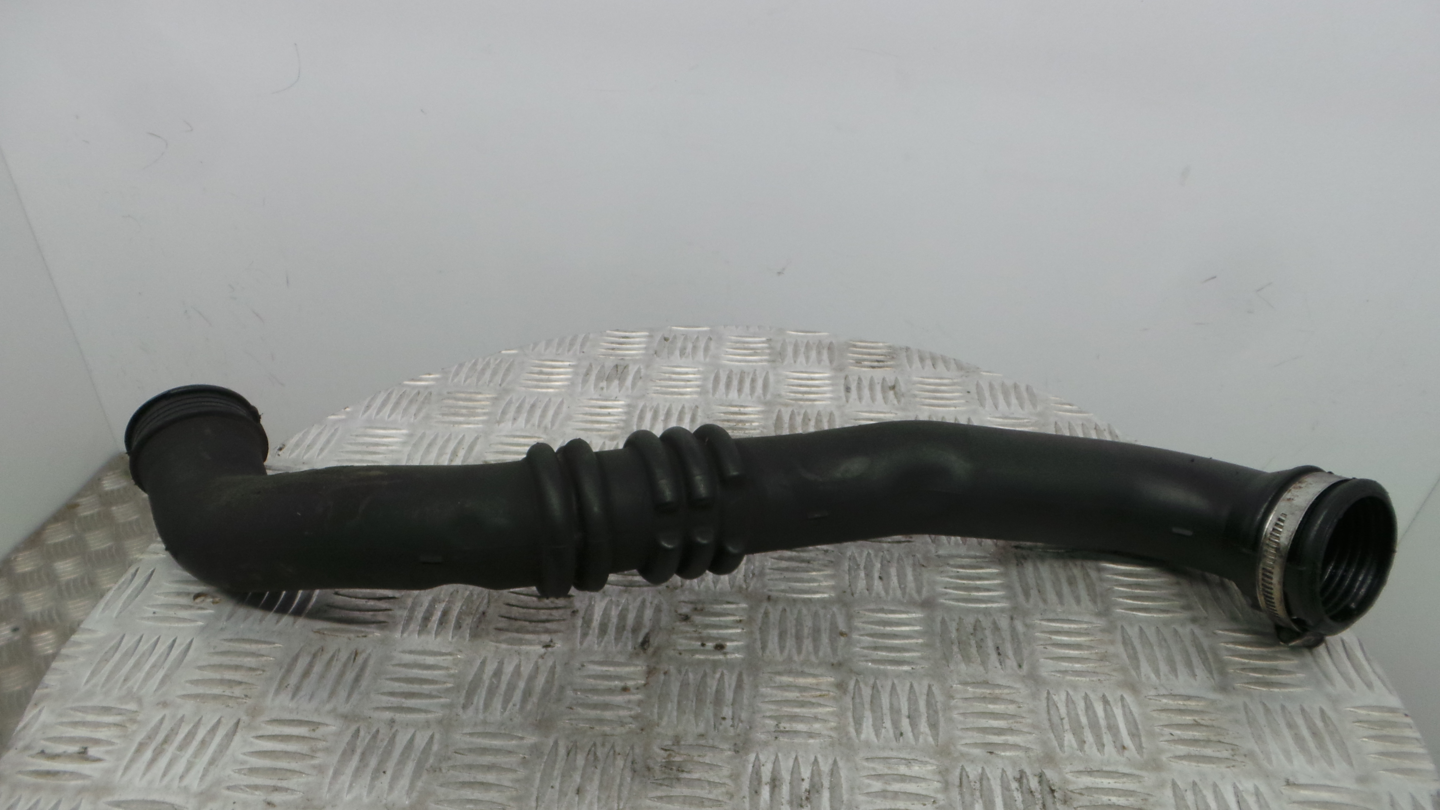 Tubo Intercooler 7G91-6K83A-A - FORD S-MAX (WA6)-33645388 Tubo Intercooler 7G91-6K83A-A - FORD S-MAX (WA6)-33645388