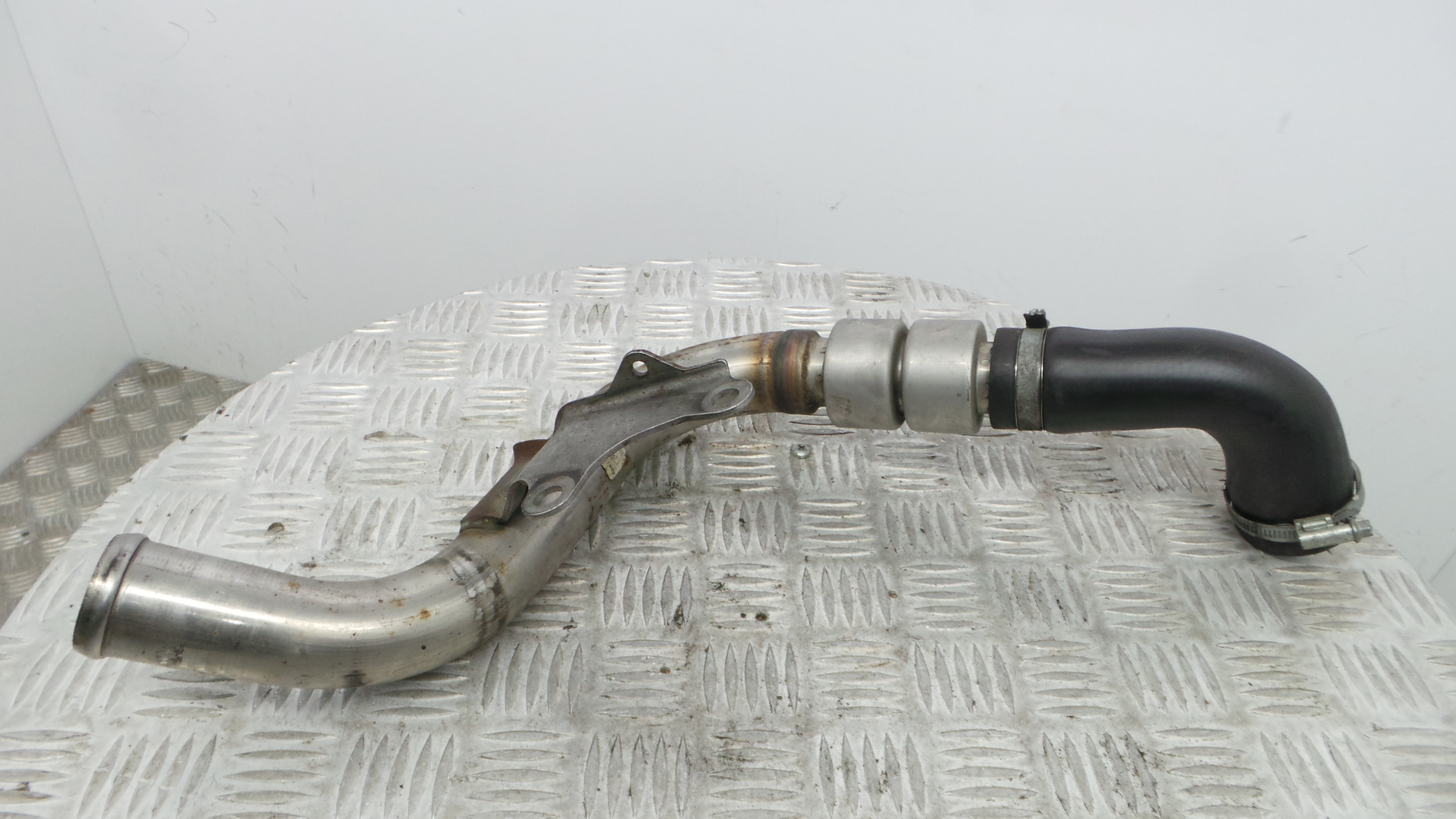 Tubo Intercooler - FORD FOCUS II (DA_, HCP, DP)-33645391