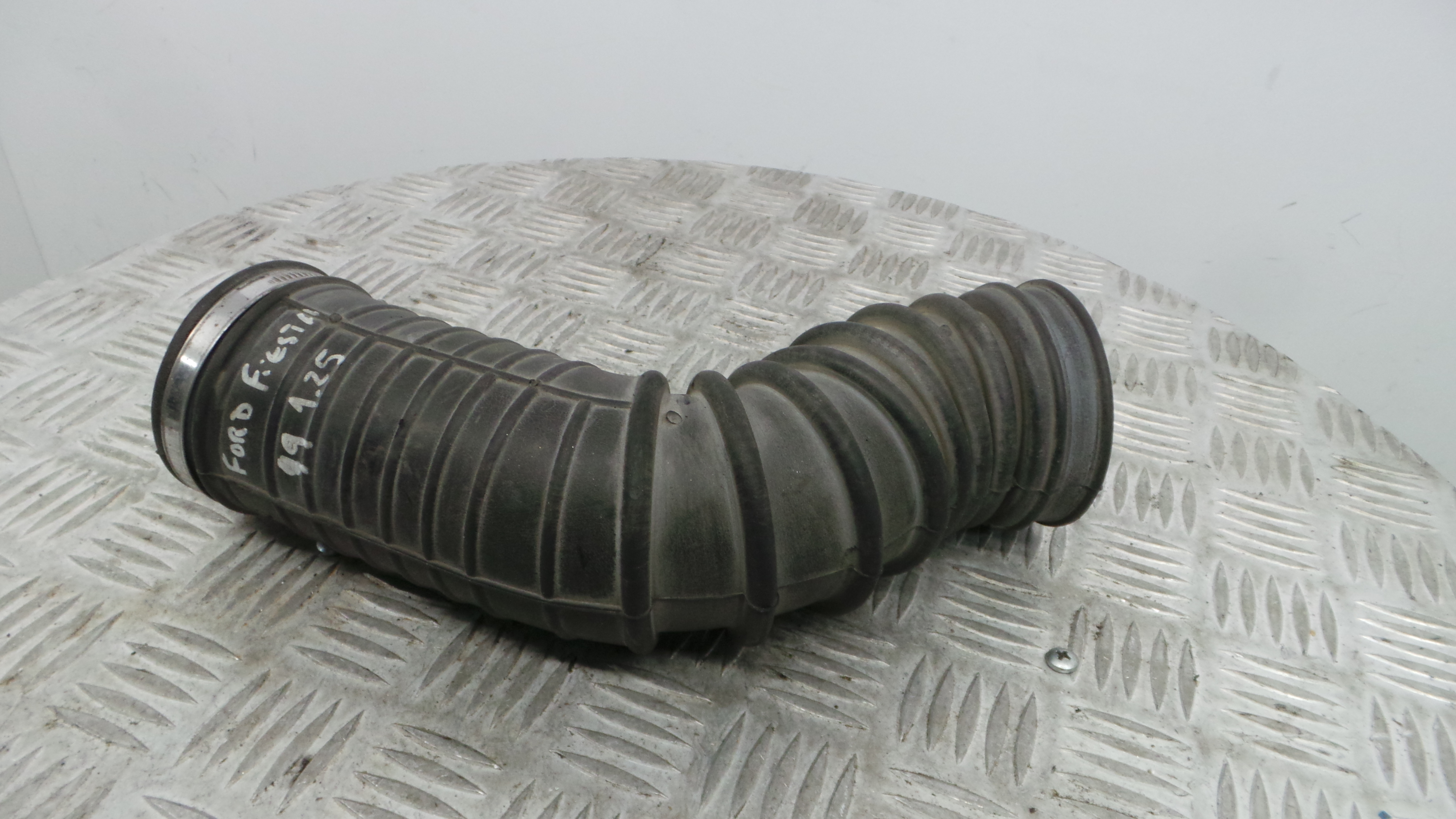 Tubo Intercooler 96MF-9C623-AE - FORD FIESTA IV (JA_, JB_), FIESTA Mk IV (JA_, JB_)-33645399