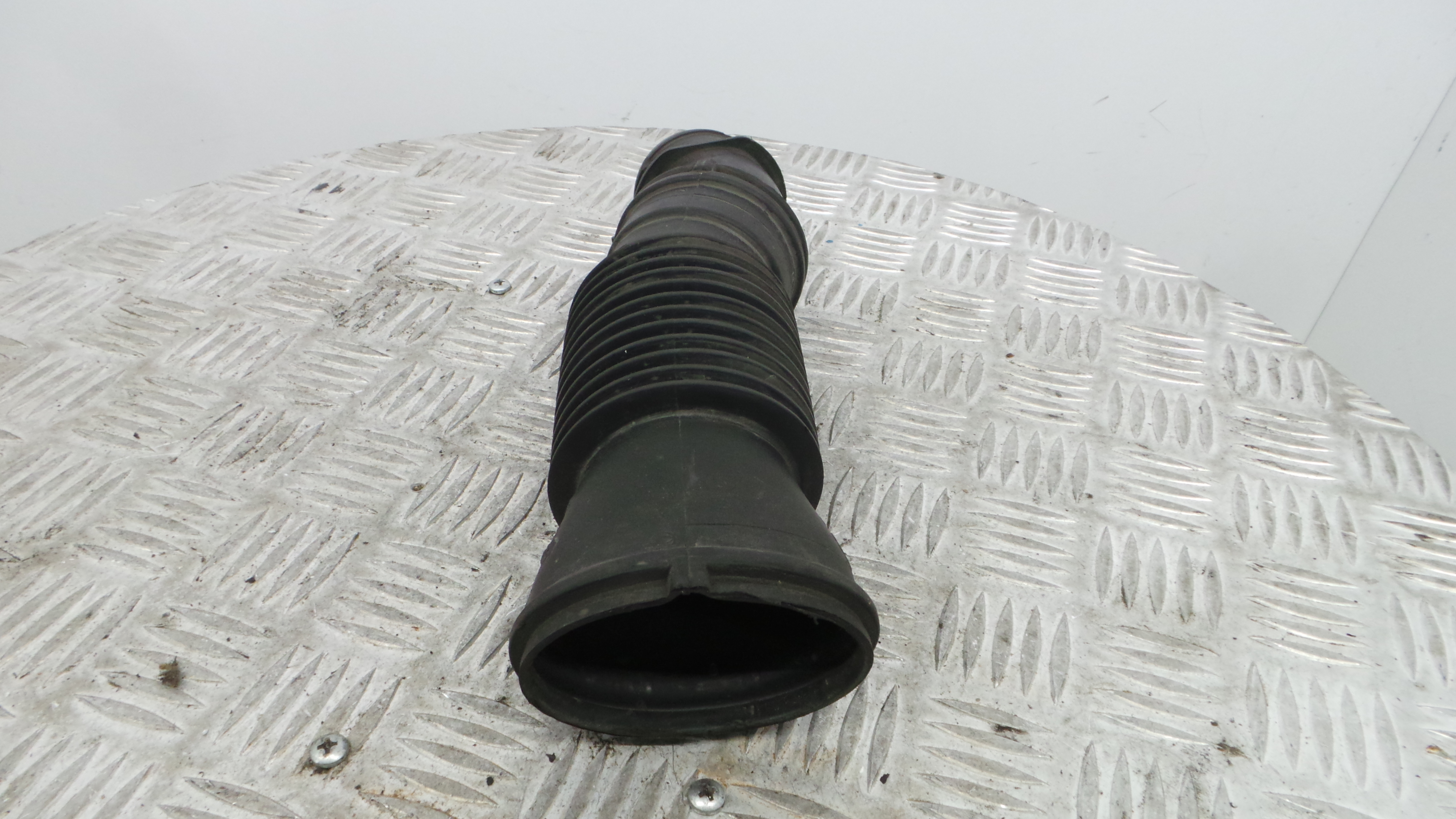 Tubo Caixa Filtro Ar N04039B151 - FORD FIESTA VI (CB1, CCN)-33645625