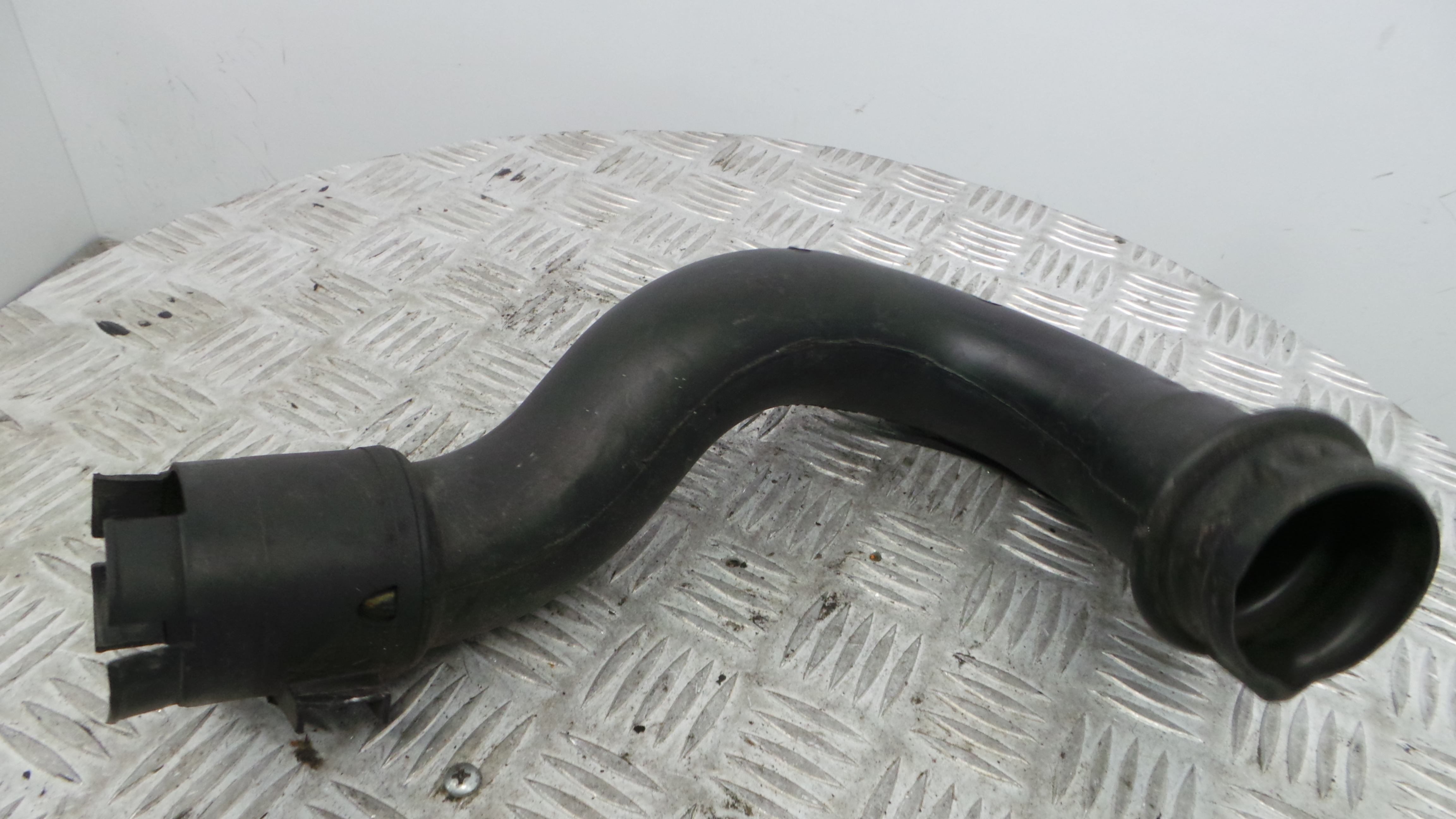 Tubo Caixa Filtro Ar 9646617980 - FORD FIESTA V (JH_, JD_)-33645645