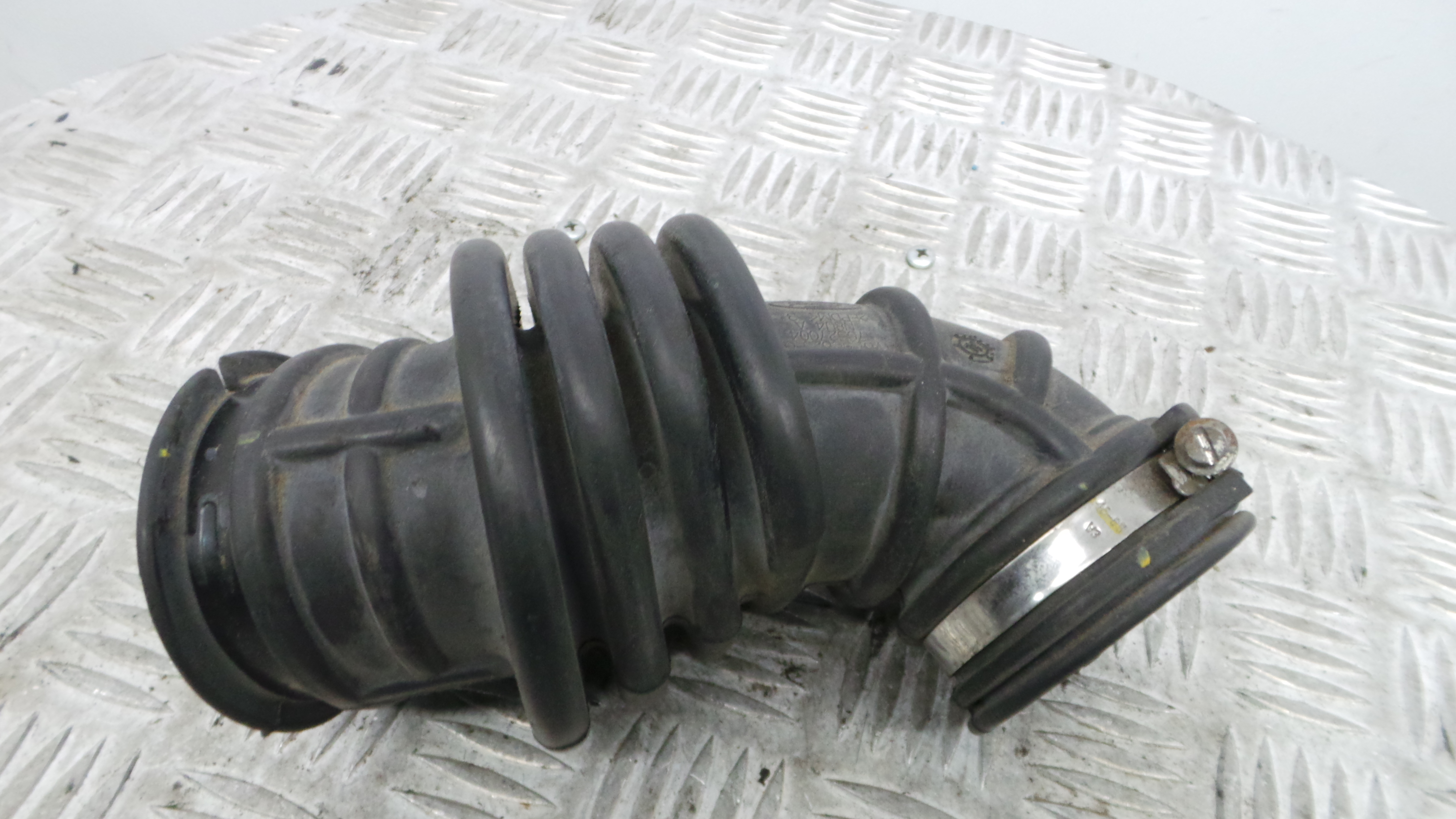 Tubo Intercooler AV61-9C623-GA - FORD FOCUS III-33645648