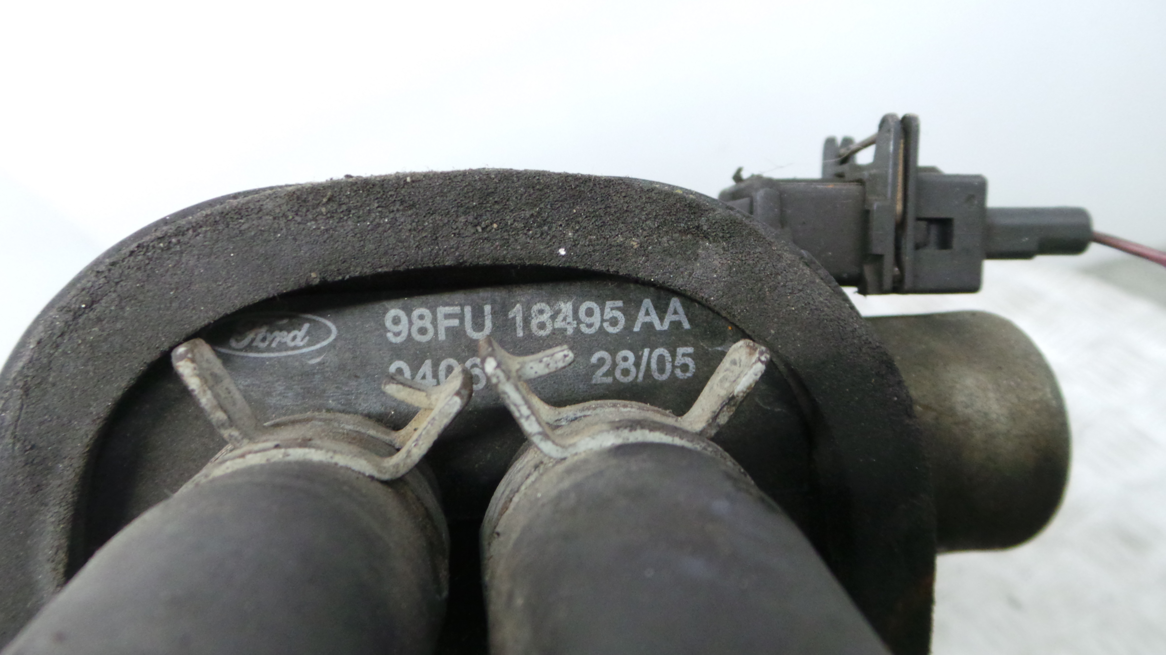 Torneira da Chauffage 98FU-18495-AA - FORD FIESTA IV (JA_, JB_), FIESTA Mk IV (JA_, JB_)-33645661