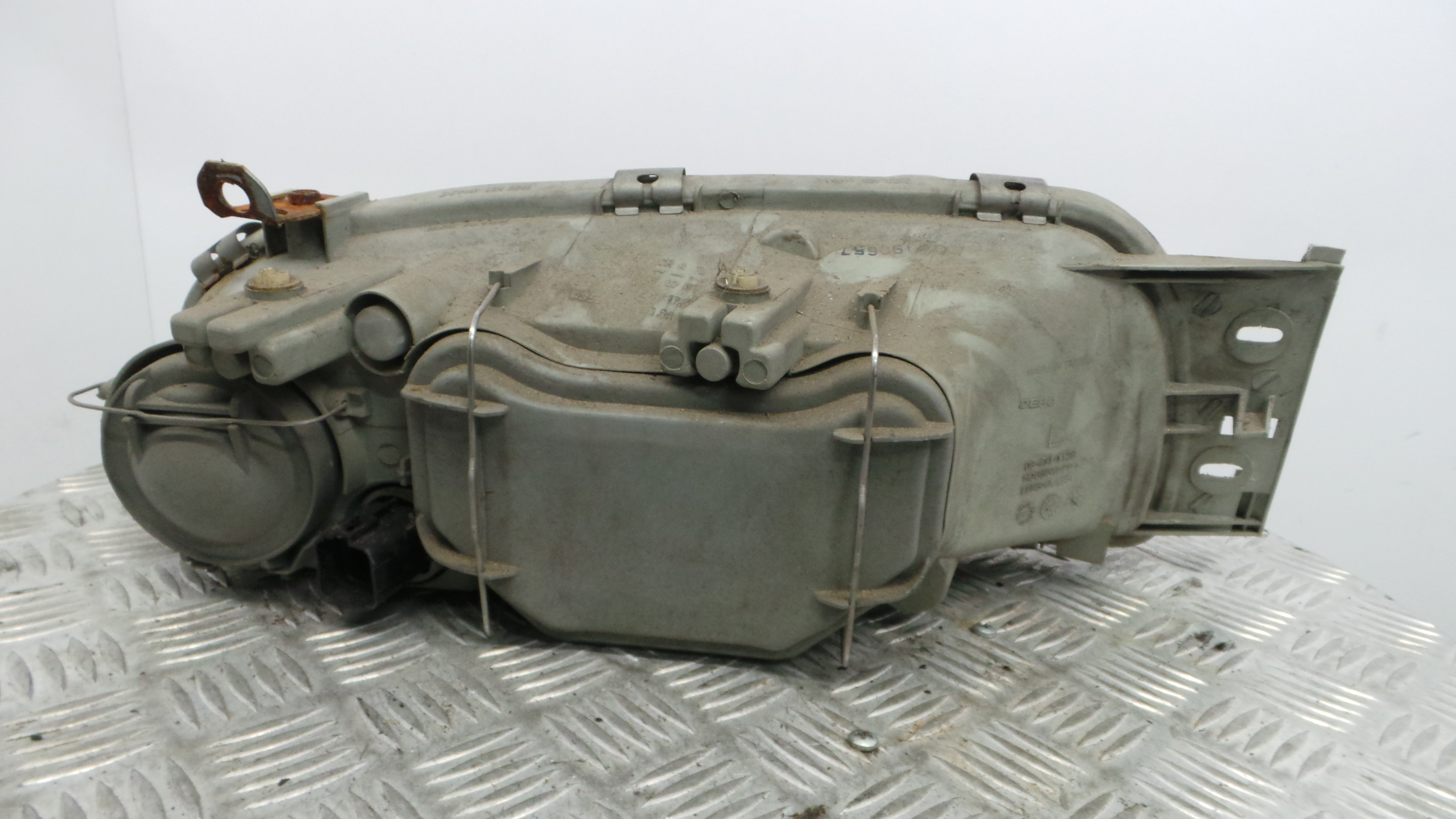 Ótica Esq 084311128 - FORD FIESTA IV (JA_, JB_), FIESTA Mk IV (JA_, JB_)-33645691