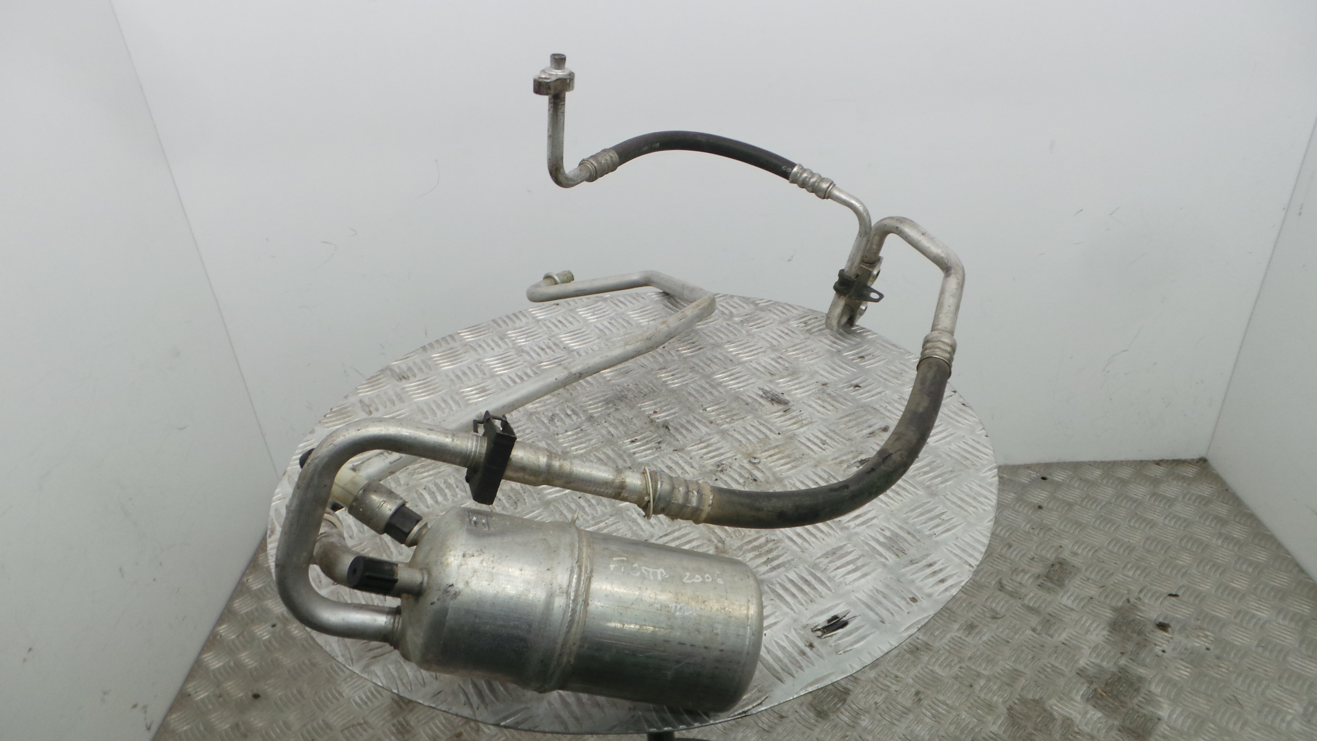 Tubo Ar Condicionado  - FORD FIESTA V (JH_, JD_)-33645704