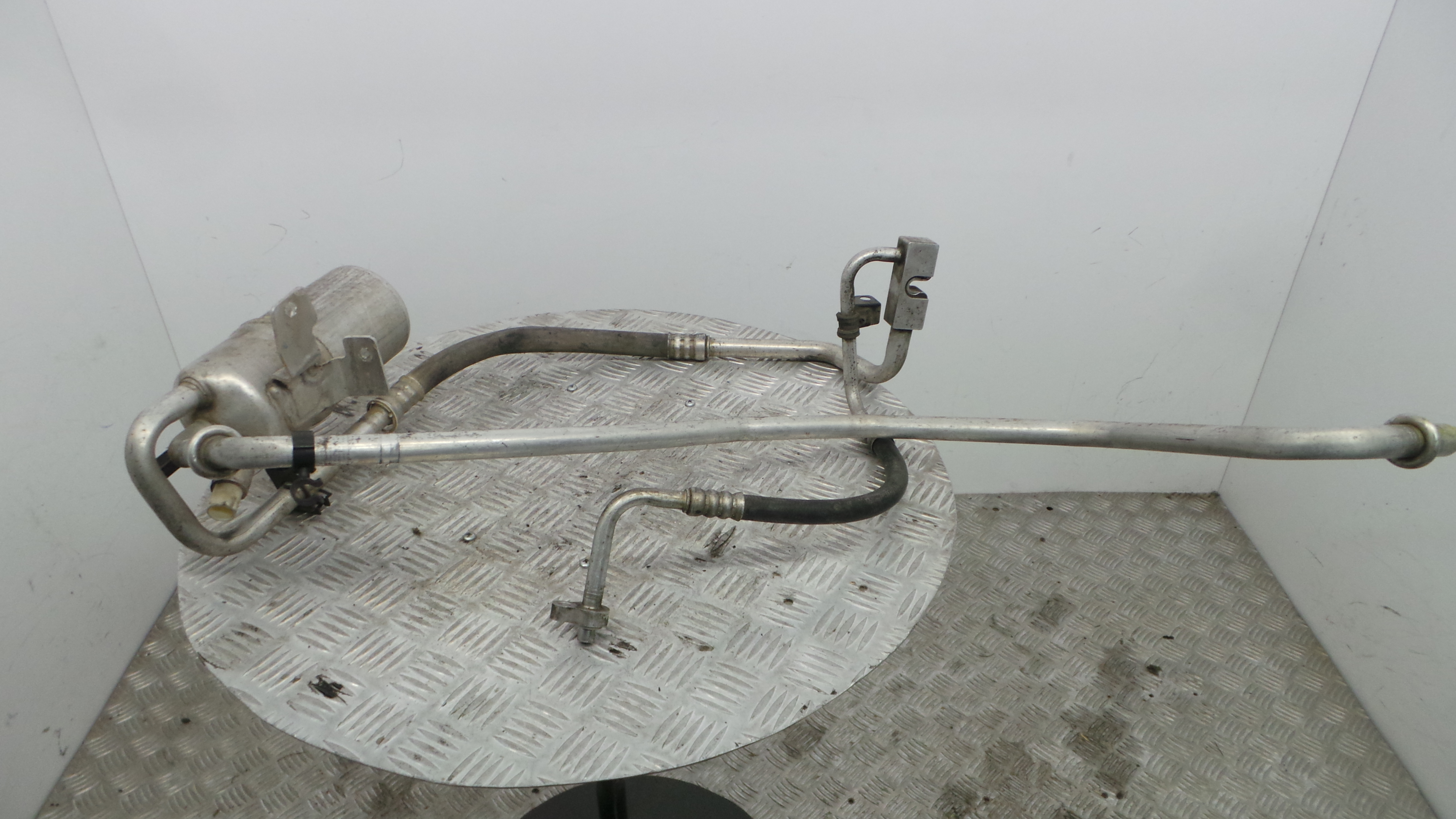 Tubo Ar Condicionado  - FORD FIESTA V (JH_, JD_)-33645704