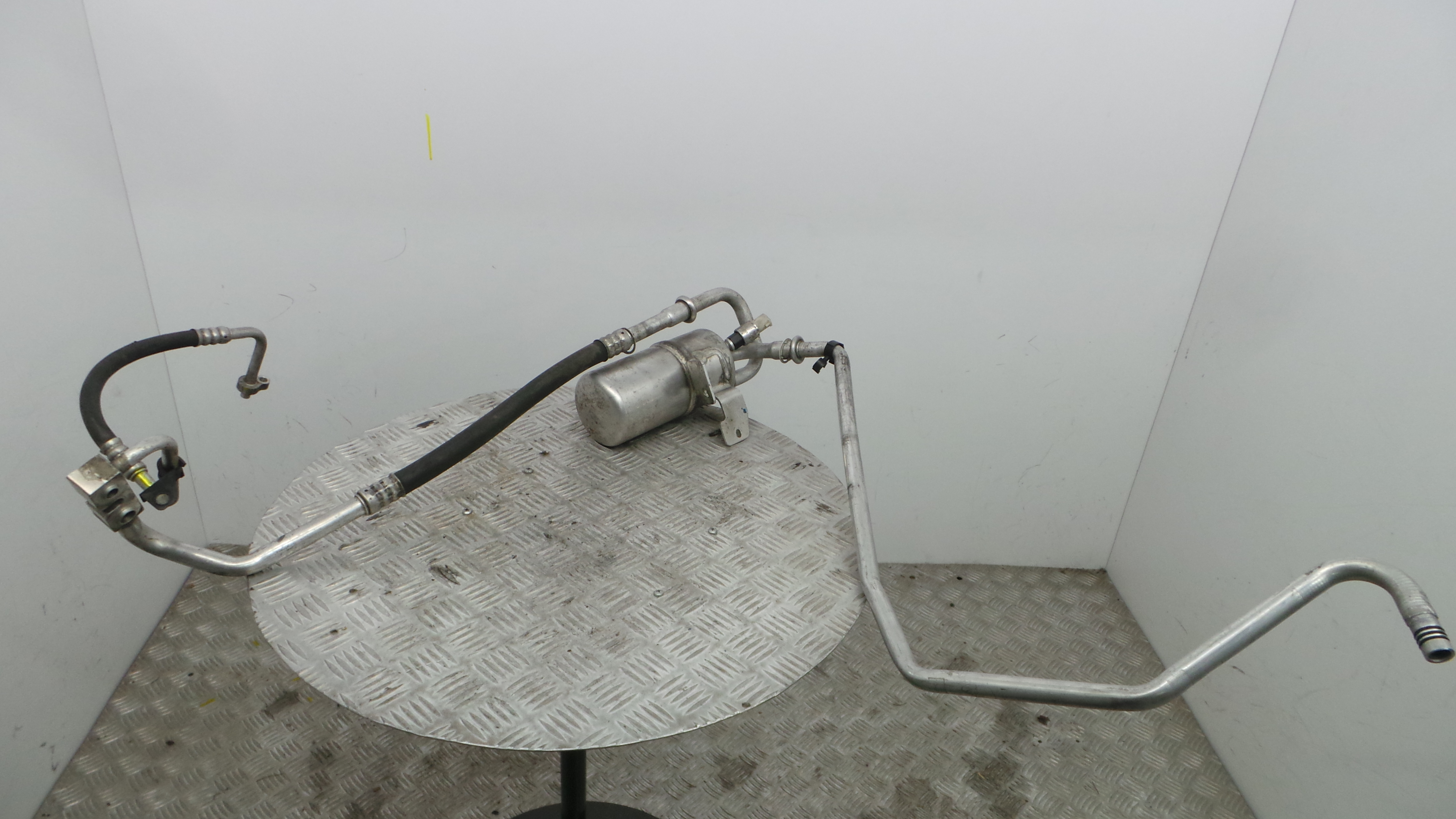 Tubo Ar Condicionado  - FORD FIESTA V (JH_, JD_)-33645706