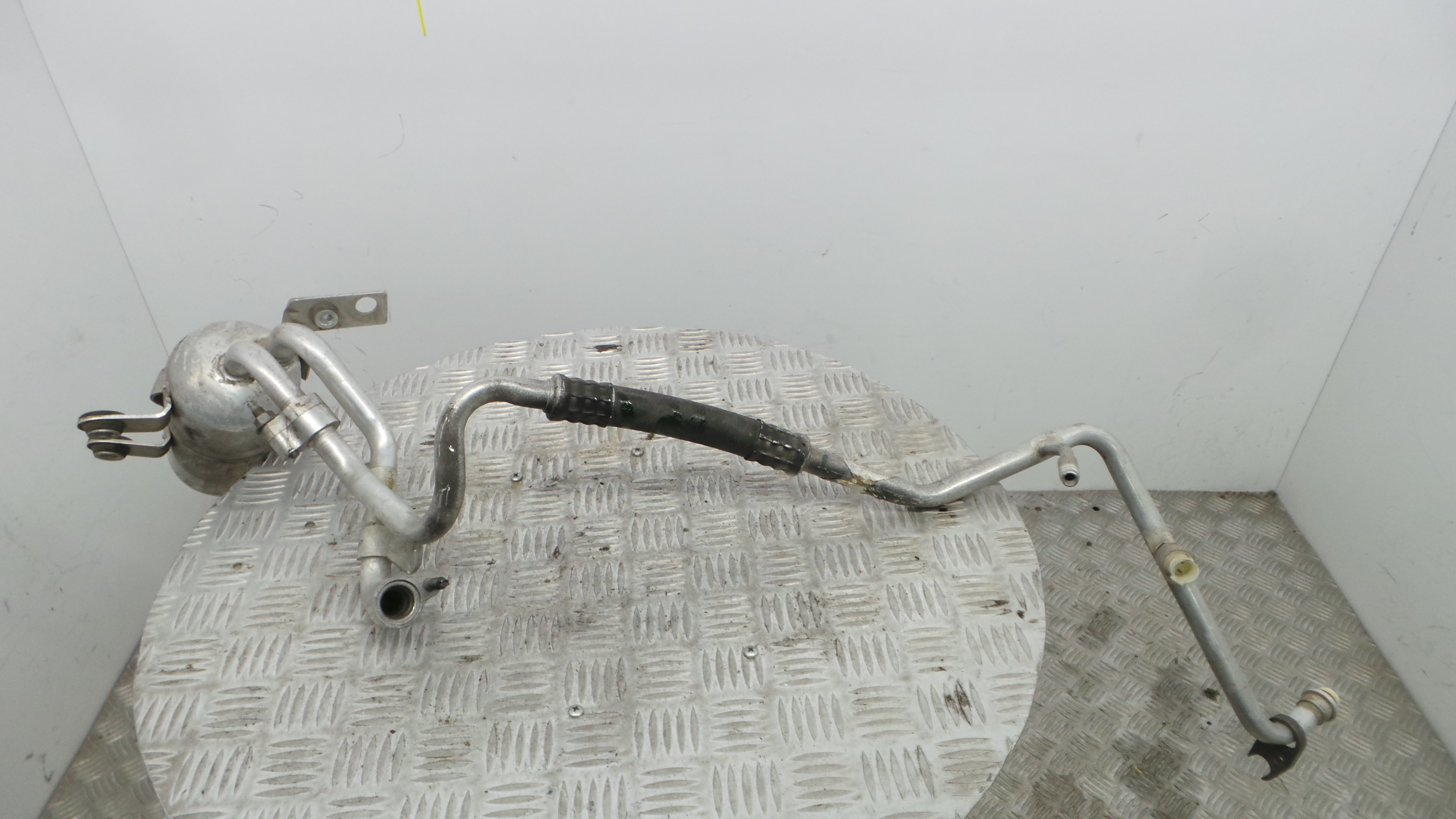 Tubo Ar Condicionado  - FORD FOCUS II (DA_, HCP, DP)-33645708