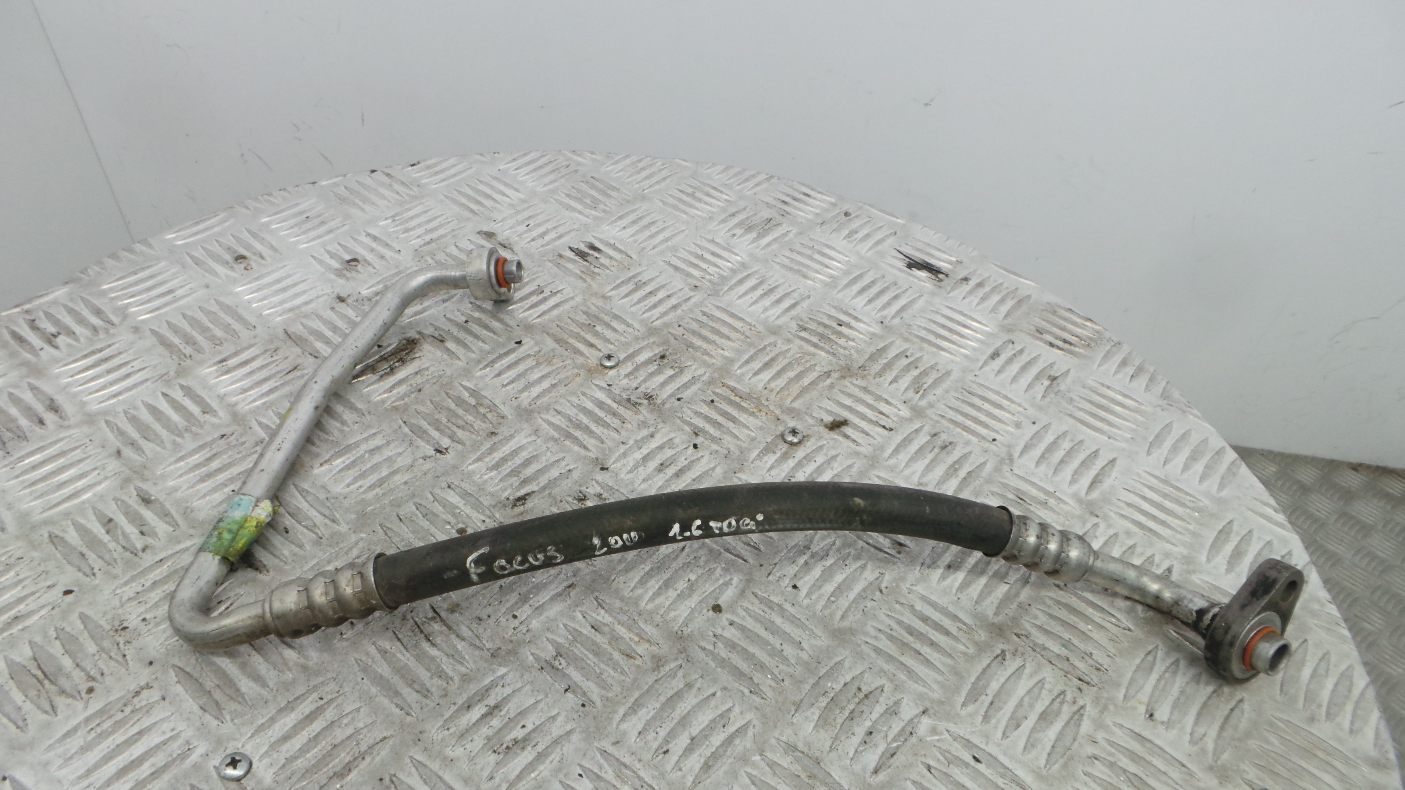 Tubo Ar Condicionado  - FORD FOCUS II (DA_, HCP, DP)-33645729