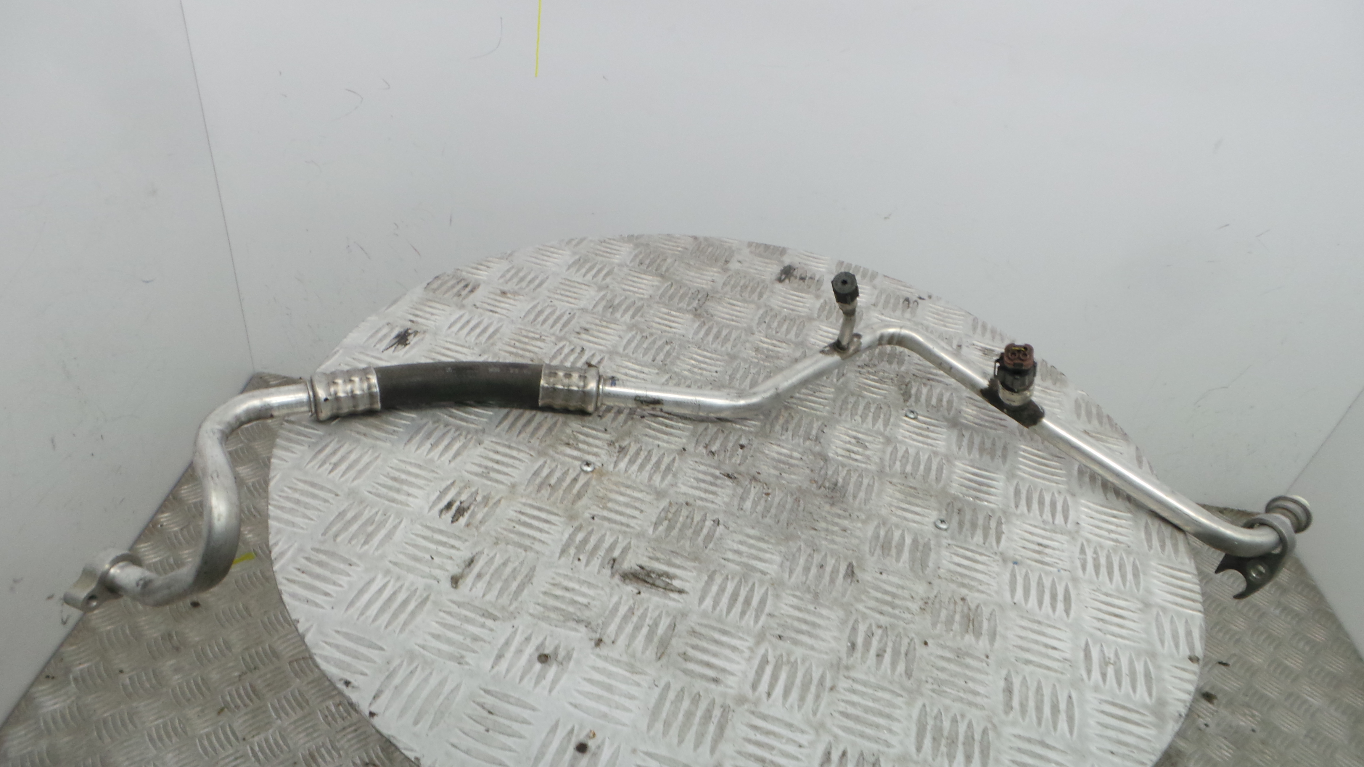 Tubo Ar Condicionado  - FORD FOCUS II (DA_, HCP, DP)-33645736