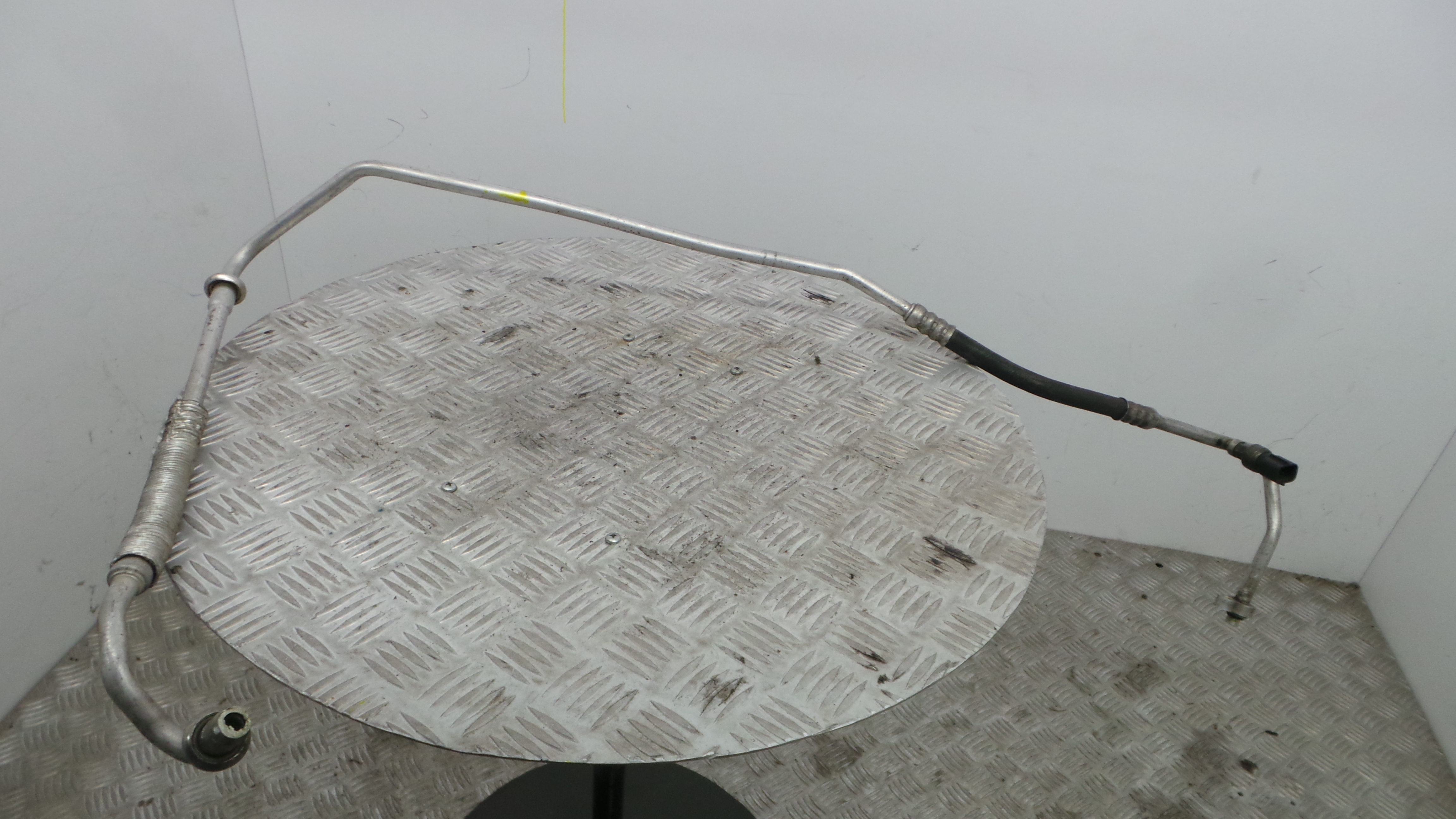 Tubo Ar Condicionado  - FORD FIESTA V (JH_, JD_)-33645841