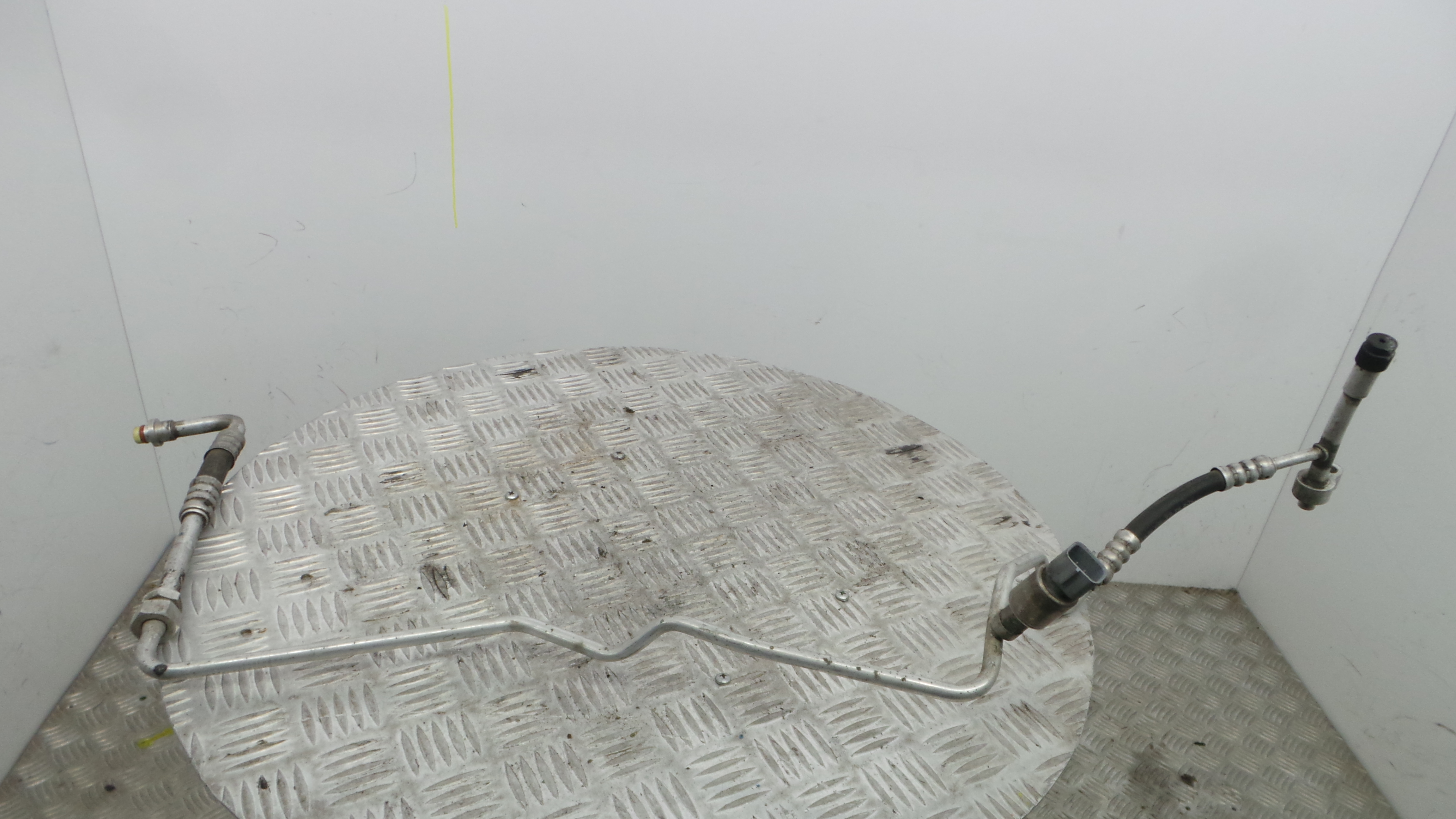 Tubo Ar Condicionado  - FORD FOCUS II (DA_, HCP, DP)-33645847